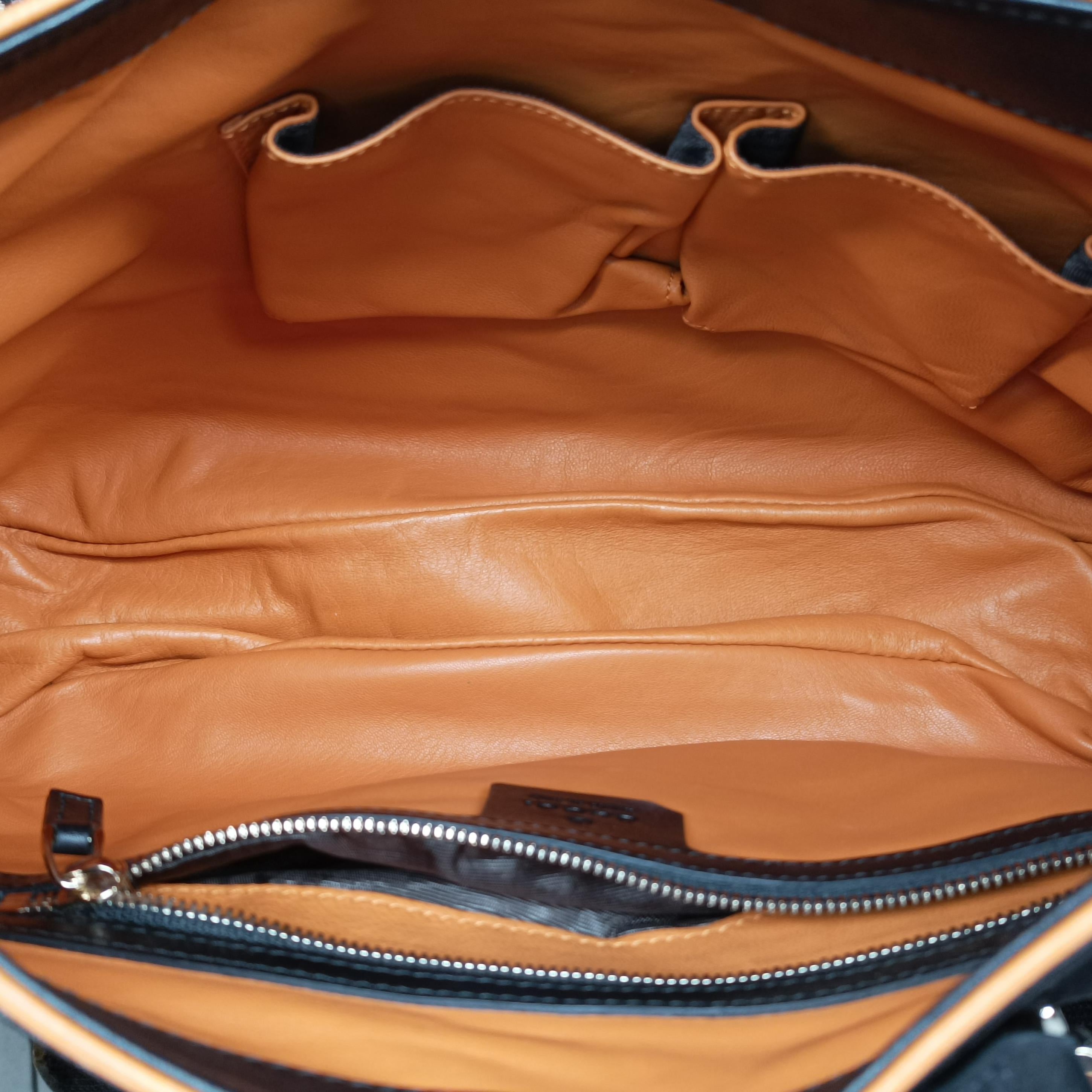 Secondhand Gucci New Jackie Black Suede 277520 shoulderbag | stylenewstar