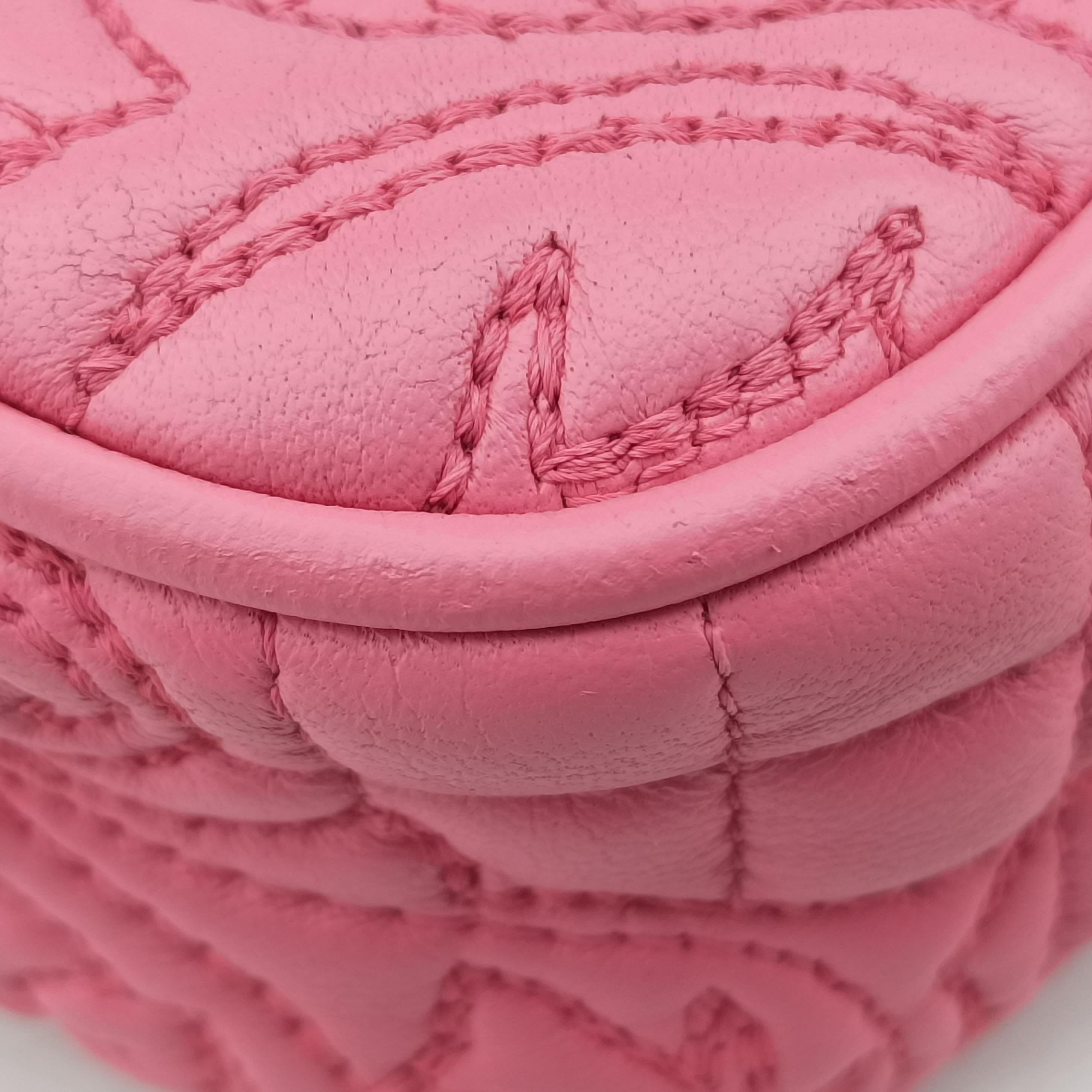 Pre-owned VERSACE Medusa Pink leather  shoulderbag | stylenewstar
