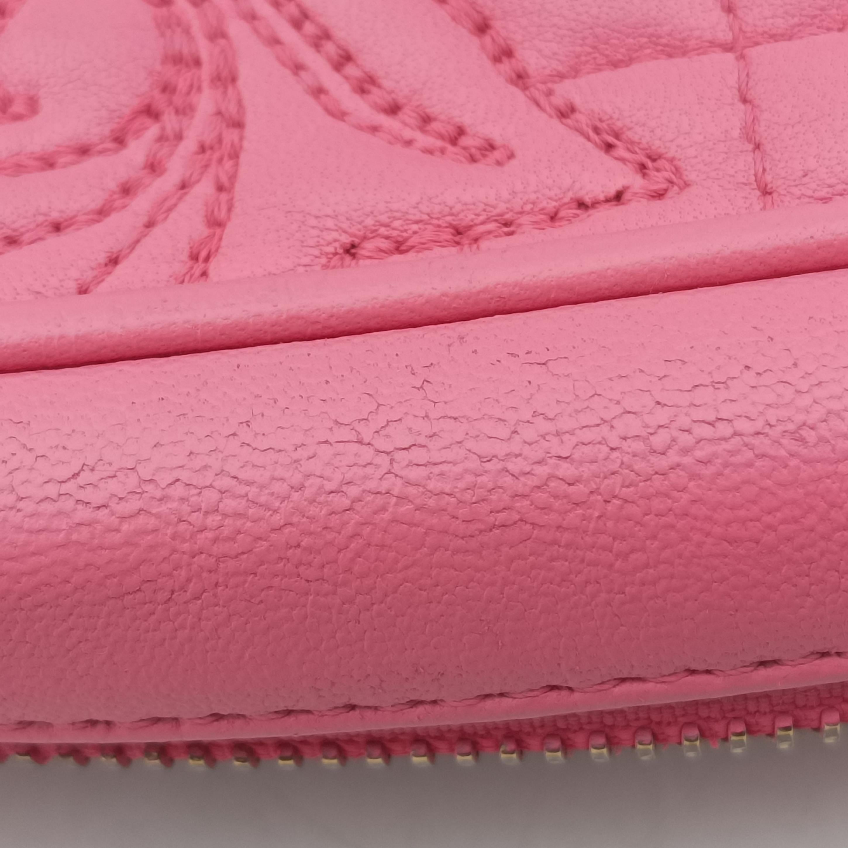 Pre-owned VERSACE Medusa Pink leather  shoulderbag | stylenewstar