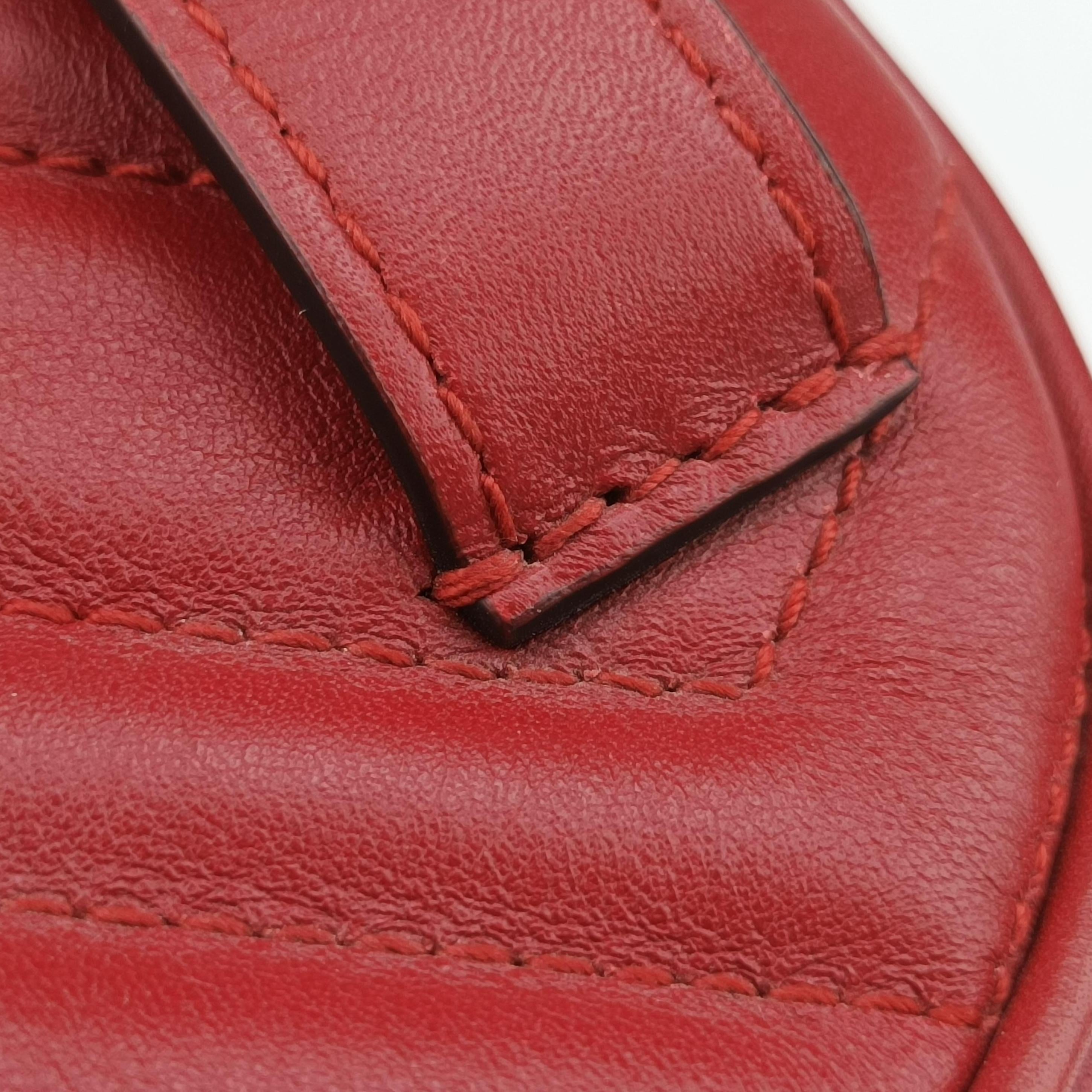 Pre-owned Gucci GG Marmont Red Leather 476434 bum bag/waist bag | stylenewstar