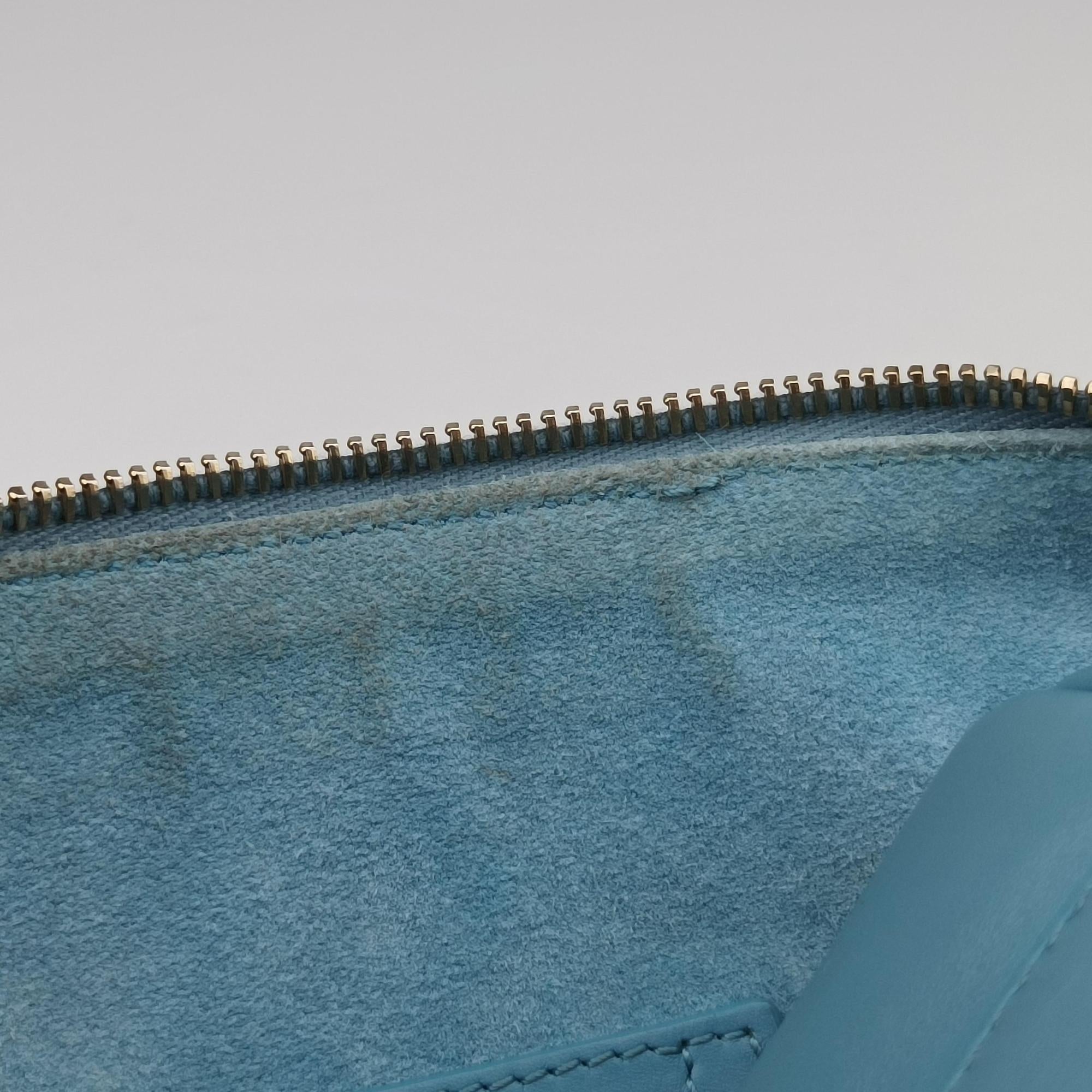 Pre-owned Yves Saint Laurent CLASSIC BABY DUFFLE Blue Leather 330958 shoulderbag | stylenewstar