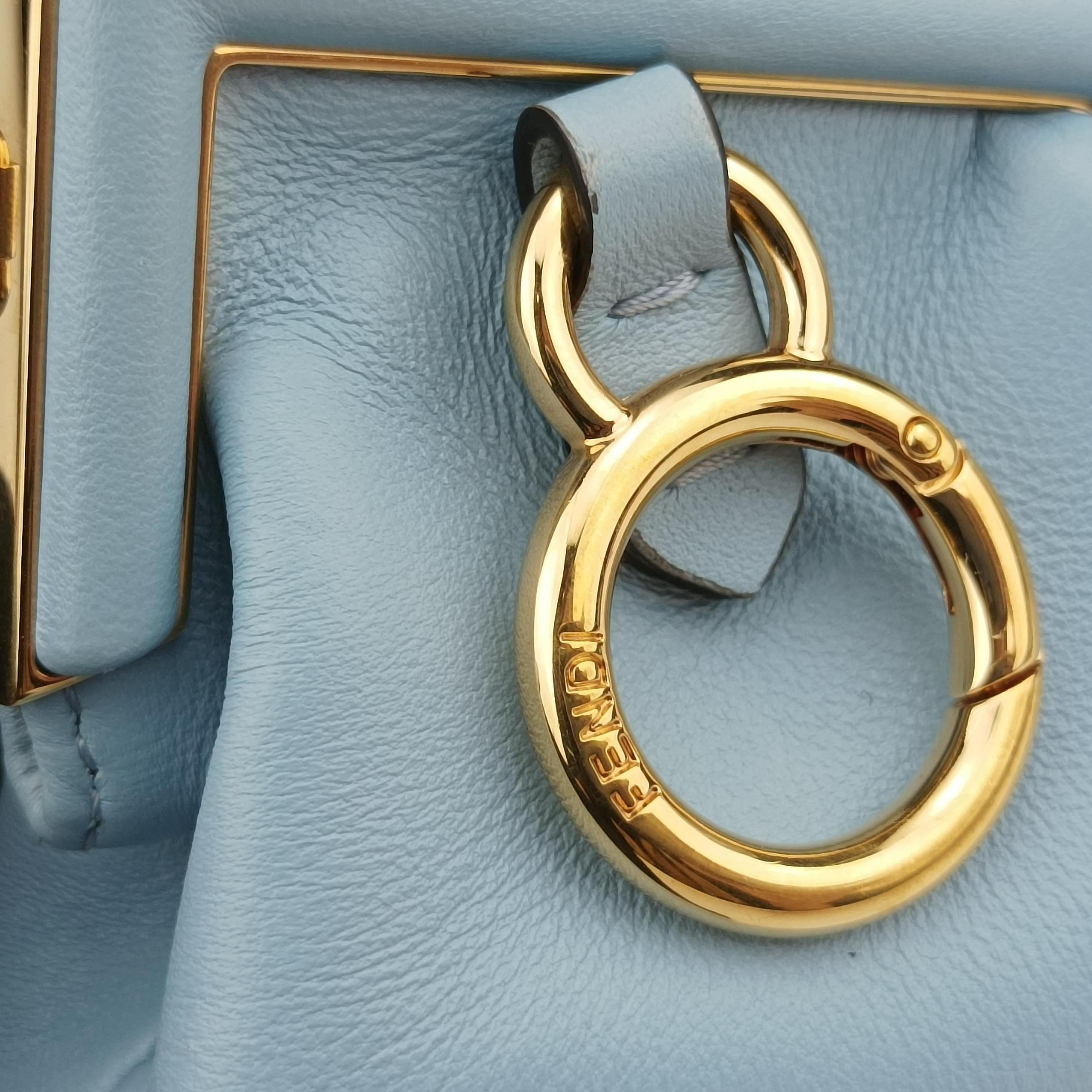 Secondhand Fendi Nano First Blue Leather 7AS051 shoulderbag | stylenewstar