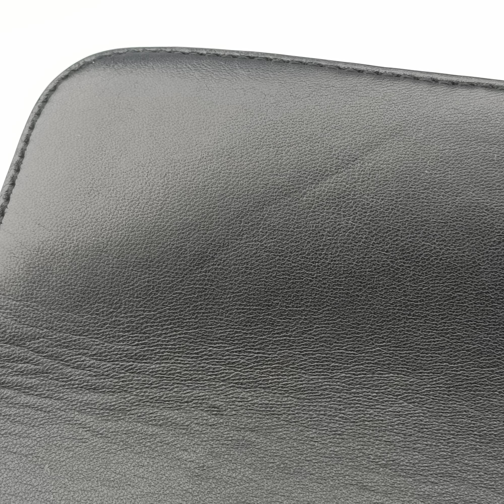 Vintage Bottega Veneta Intrecciato  Ellitica Black lambskin  shoulderbag | stylenewstar