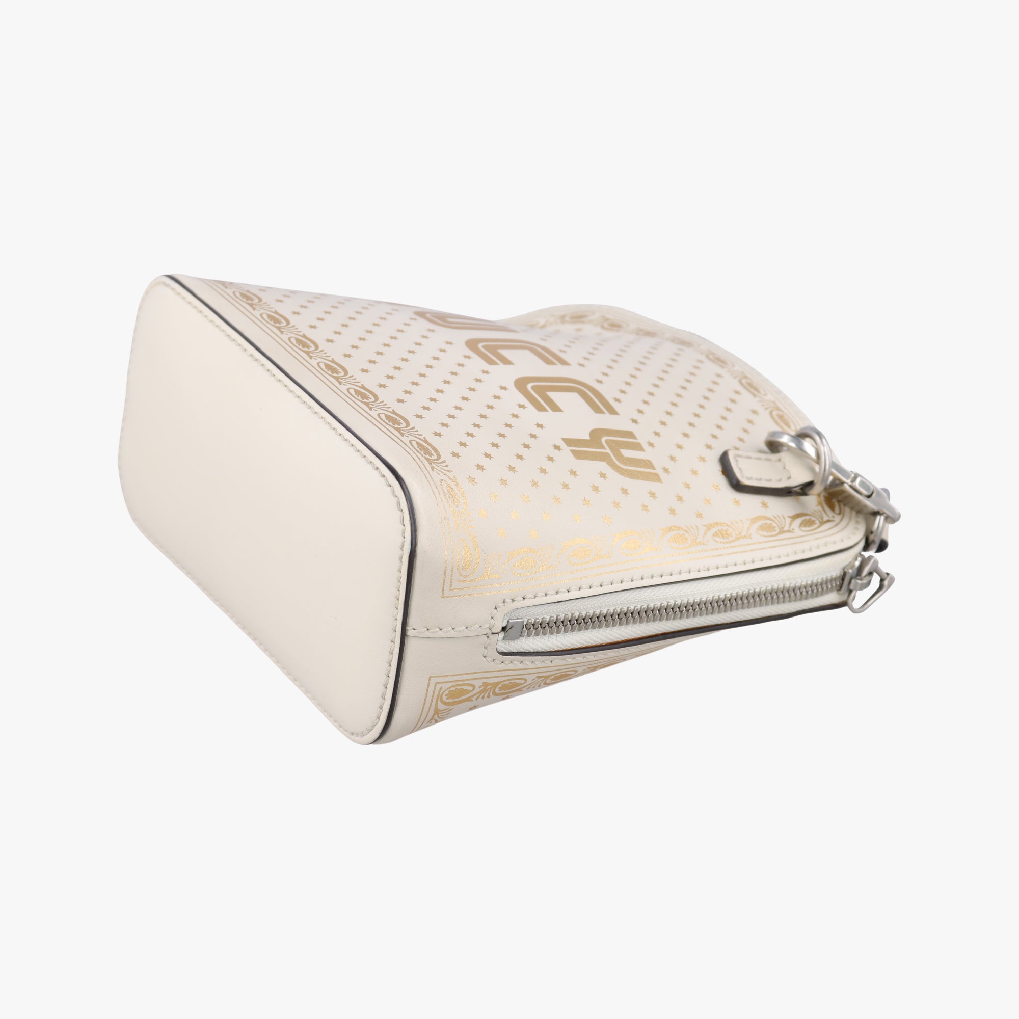 Pre-owned Gucci SEGA collaboration GUCCY print White Leather 511189 shoulderbag | stylenewstar