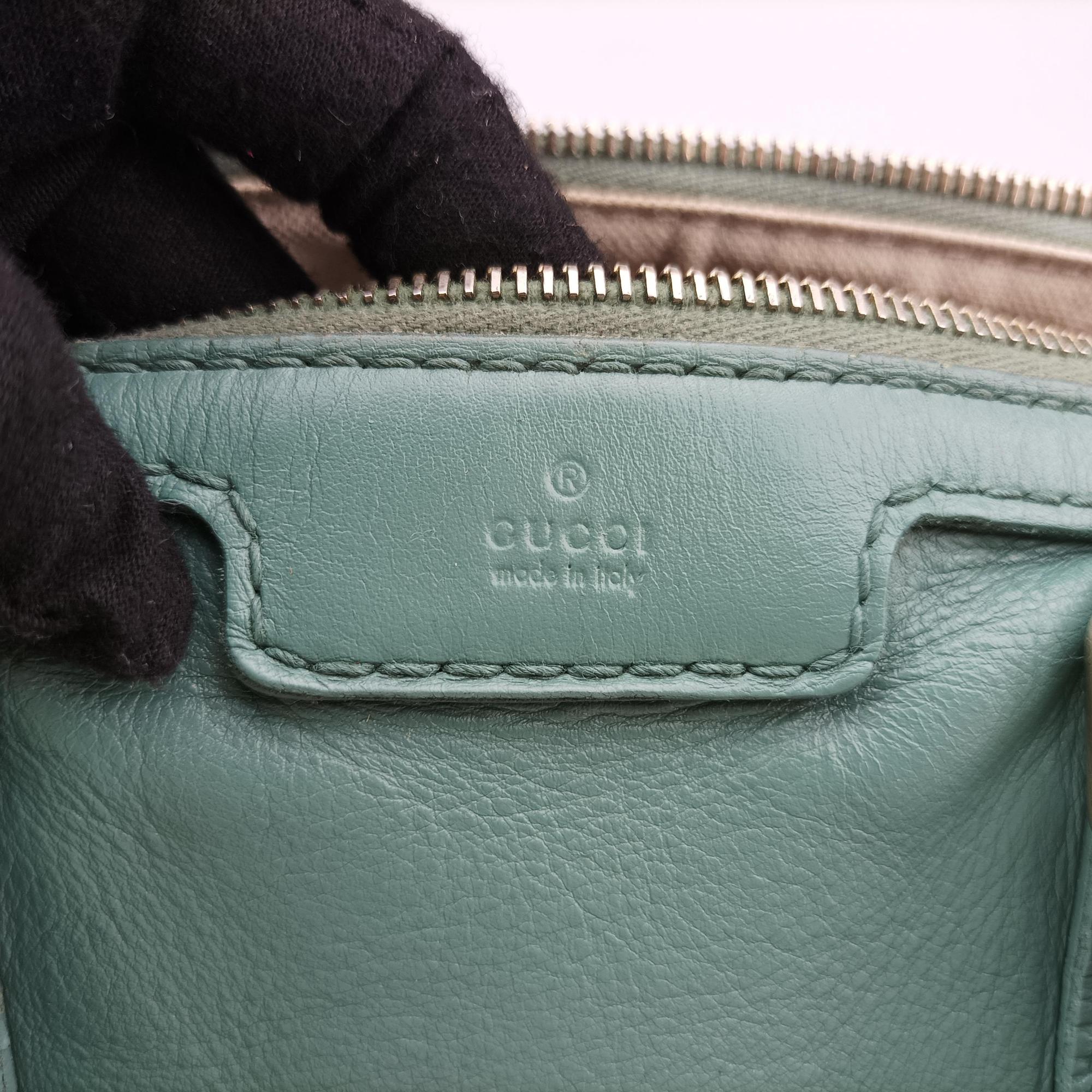 Vintage Gucci Sherry Line Blue Leather 247205 shoulderbag | stylenewstar