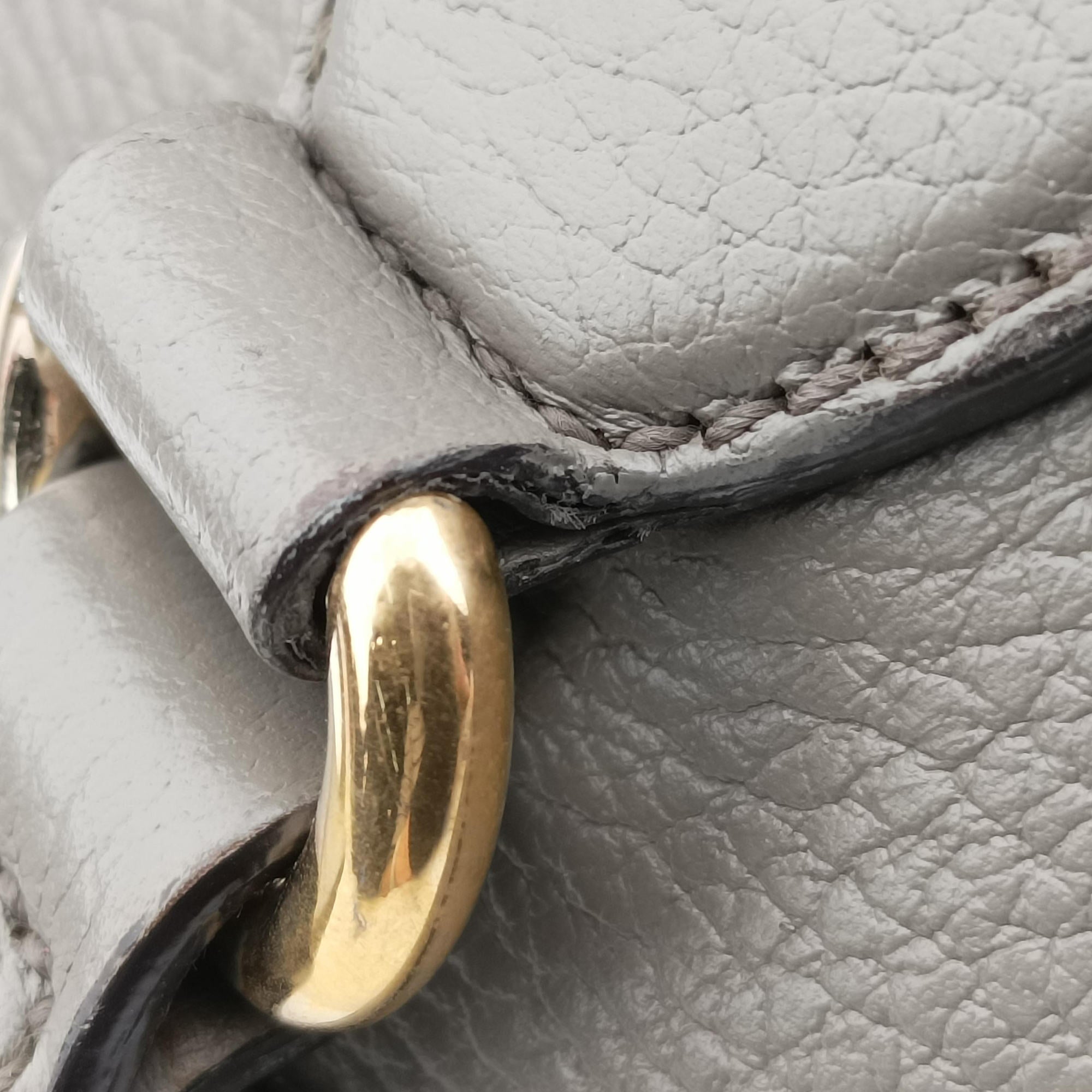 Pre-owned Gucci Interlocking G charm Dome Grey Leather 449662 shoulderbag | stylenewstar