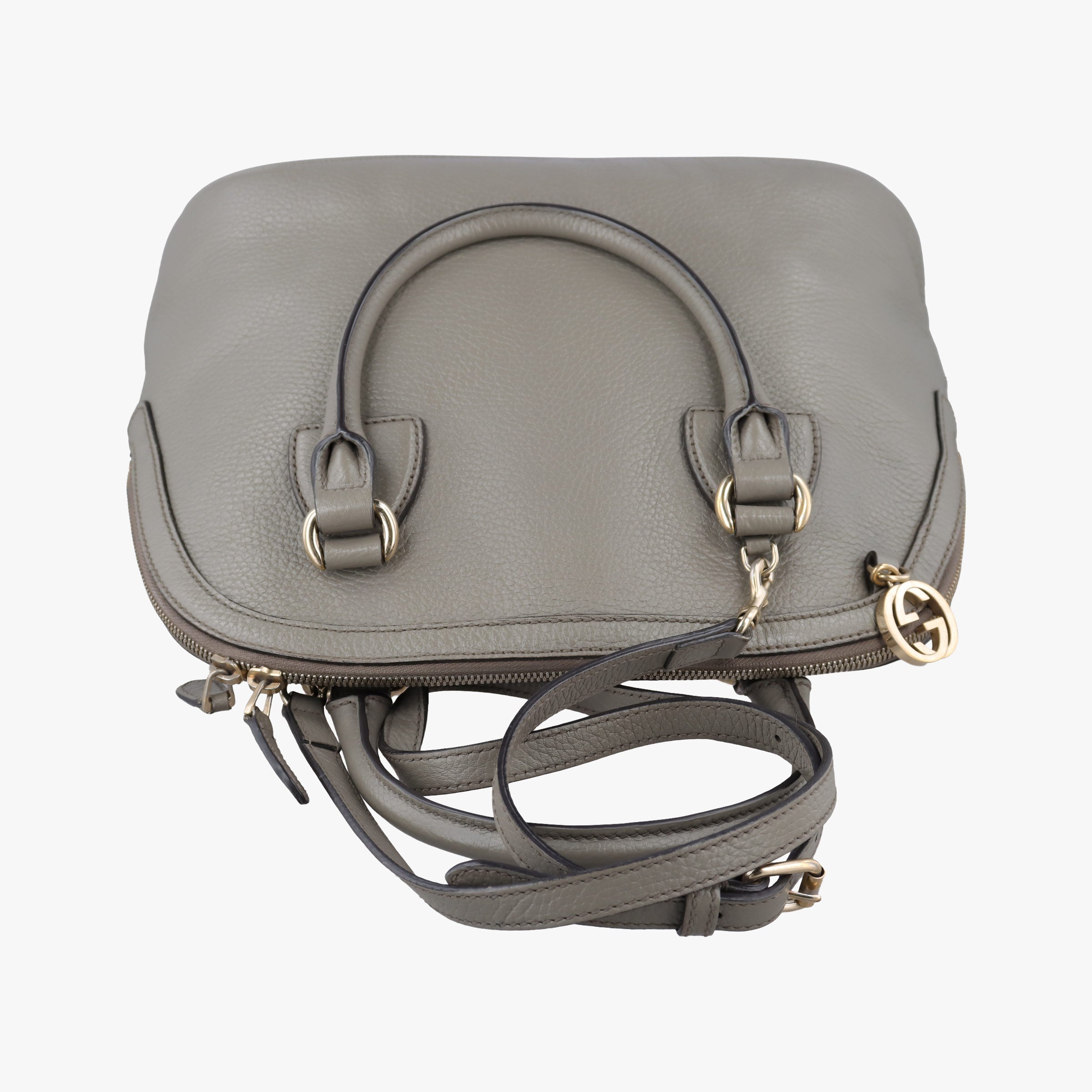 Pre-owned Gucci Interlocking G charm Dome Grey Leather 449662 shoulderbag | stylenewstar