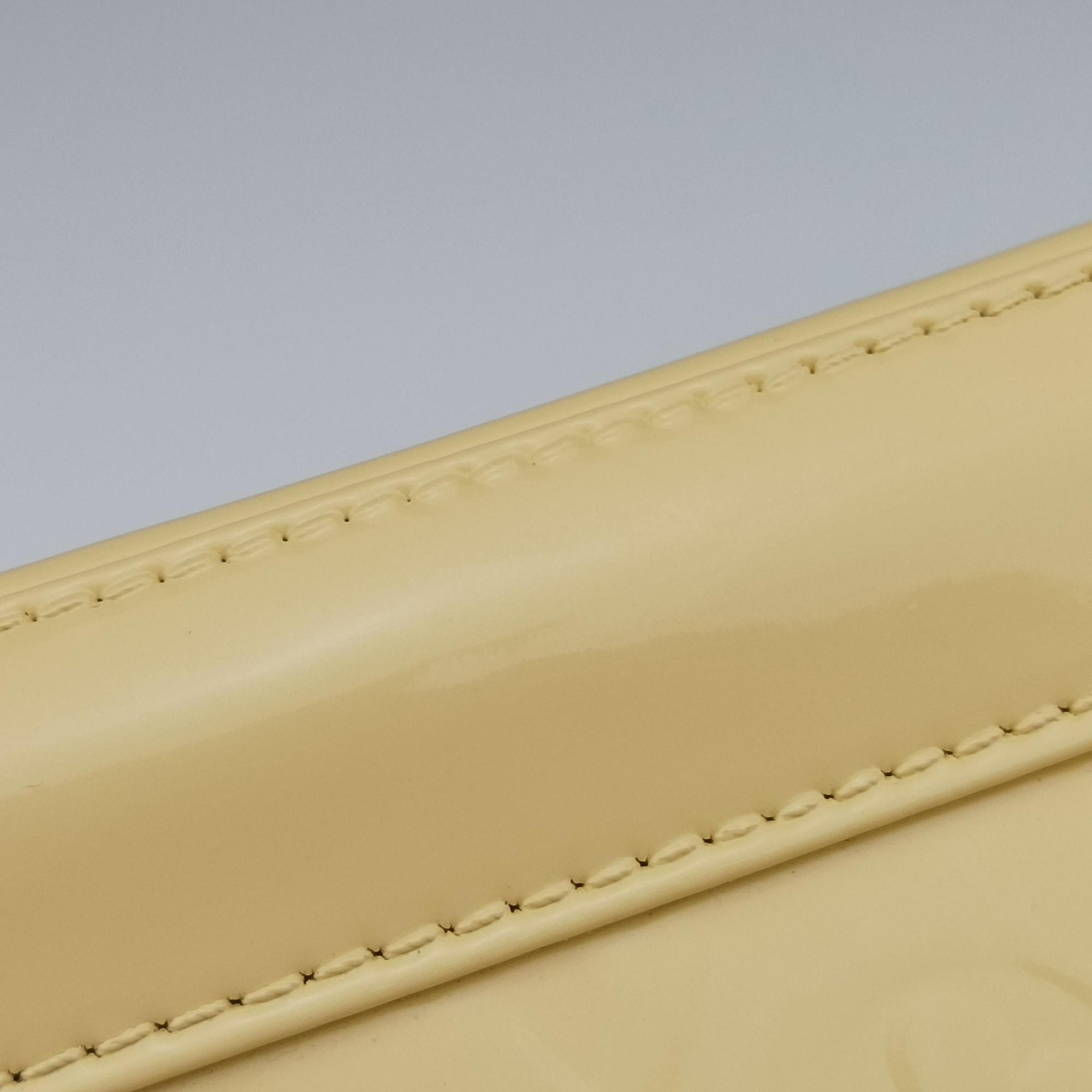 Secondhand Louis Vuitton ALMA PM CITRINE Vernis M90101 handbag | stylenewstar