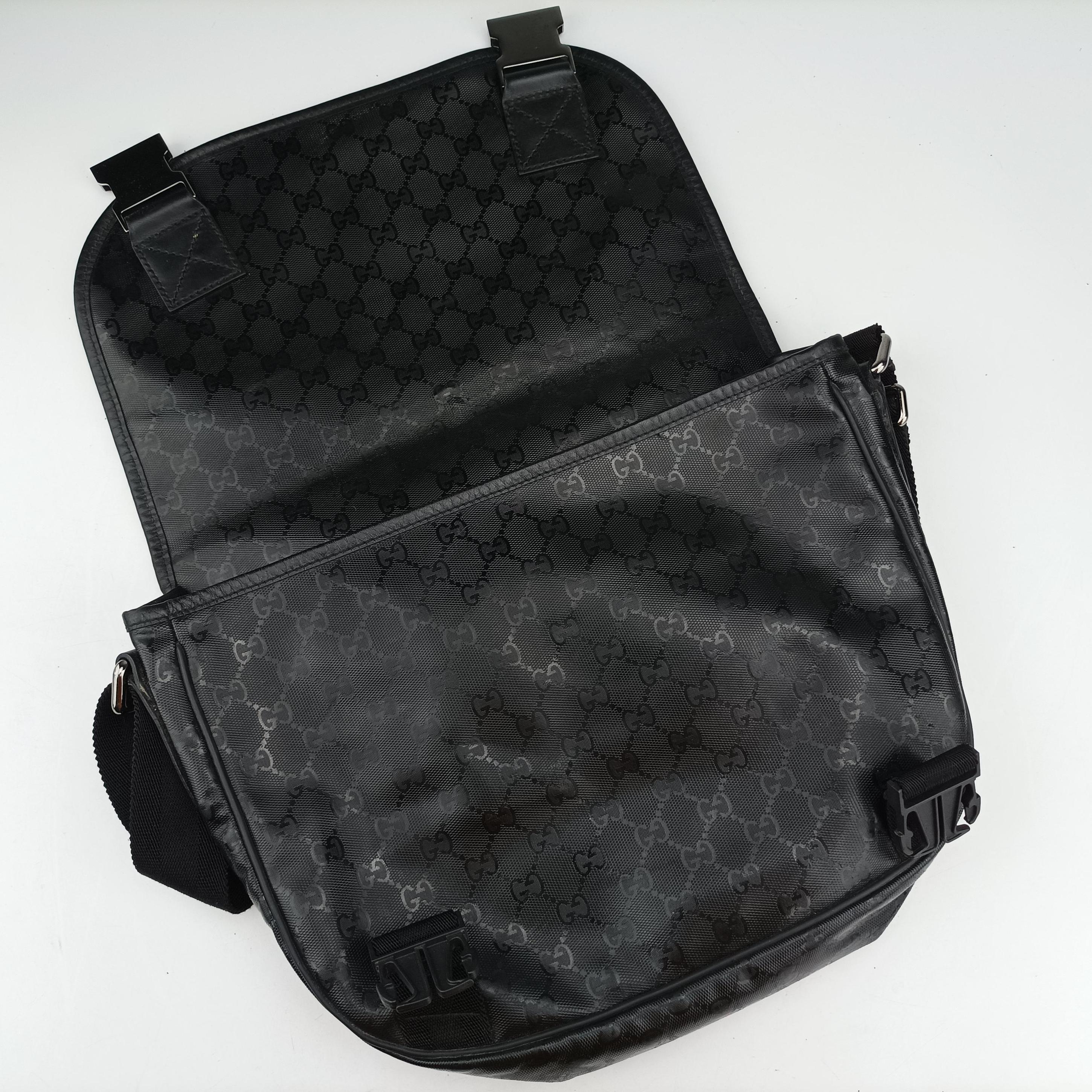 Pre-owned Gucci GG Plus Messenger Black Patent 201732 shoulderbag | stylenewstar