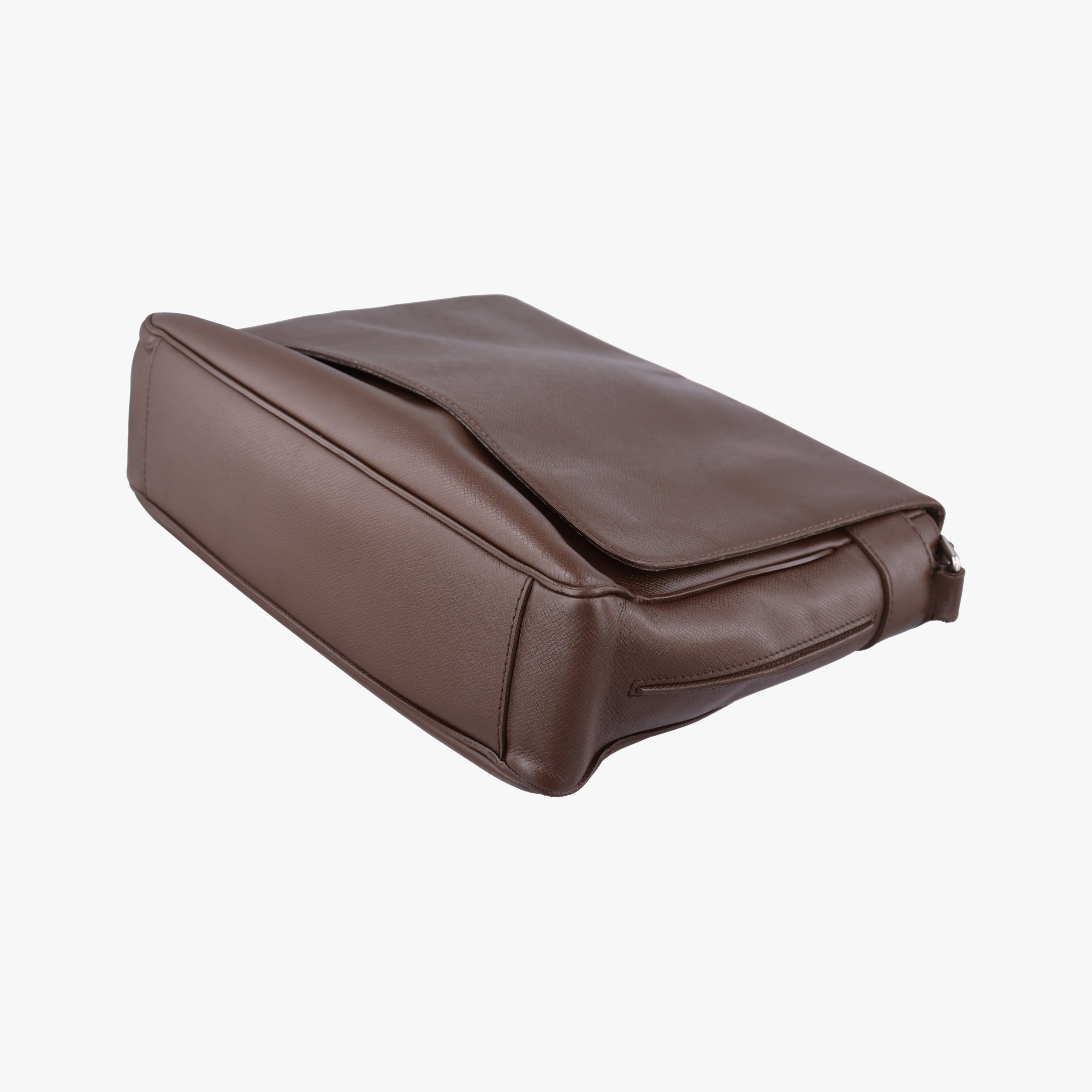 Pre-owned Louis Vuitton Roman MM Brown Taiga  shoulderbag | stylenewstar