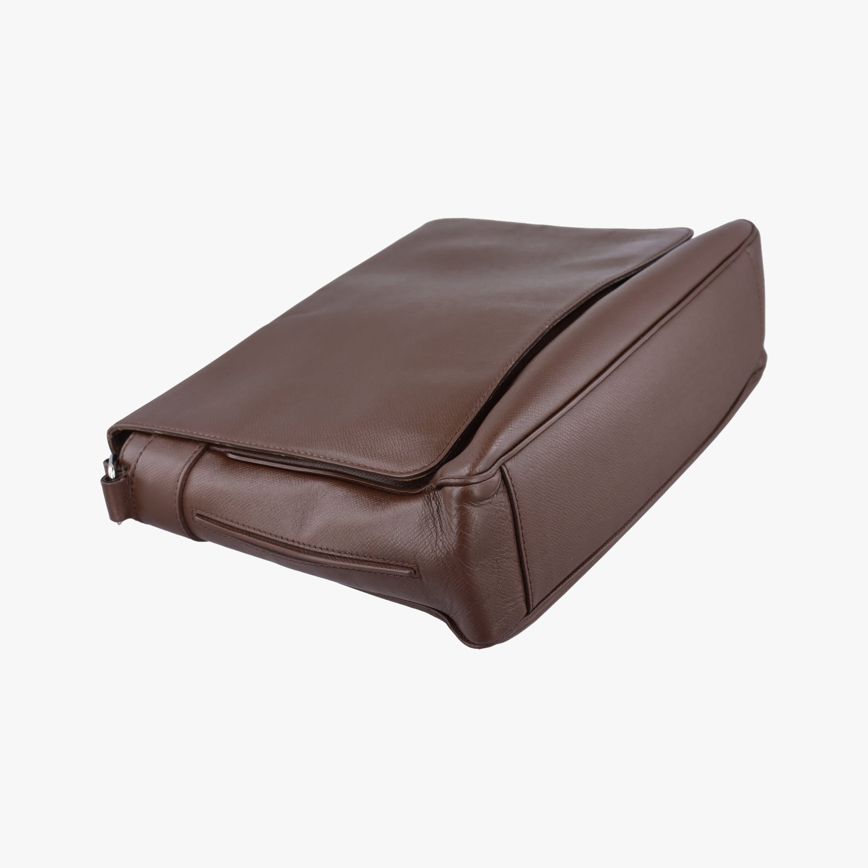 Pre-owned Louis Vuitton Roman MM Brown Taiga  shoulderbag | stylenewstar