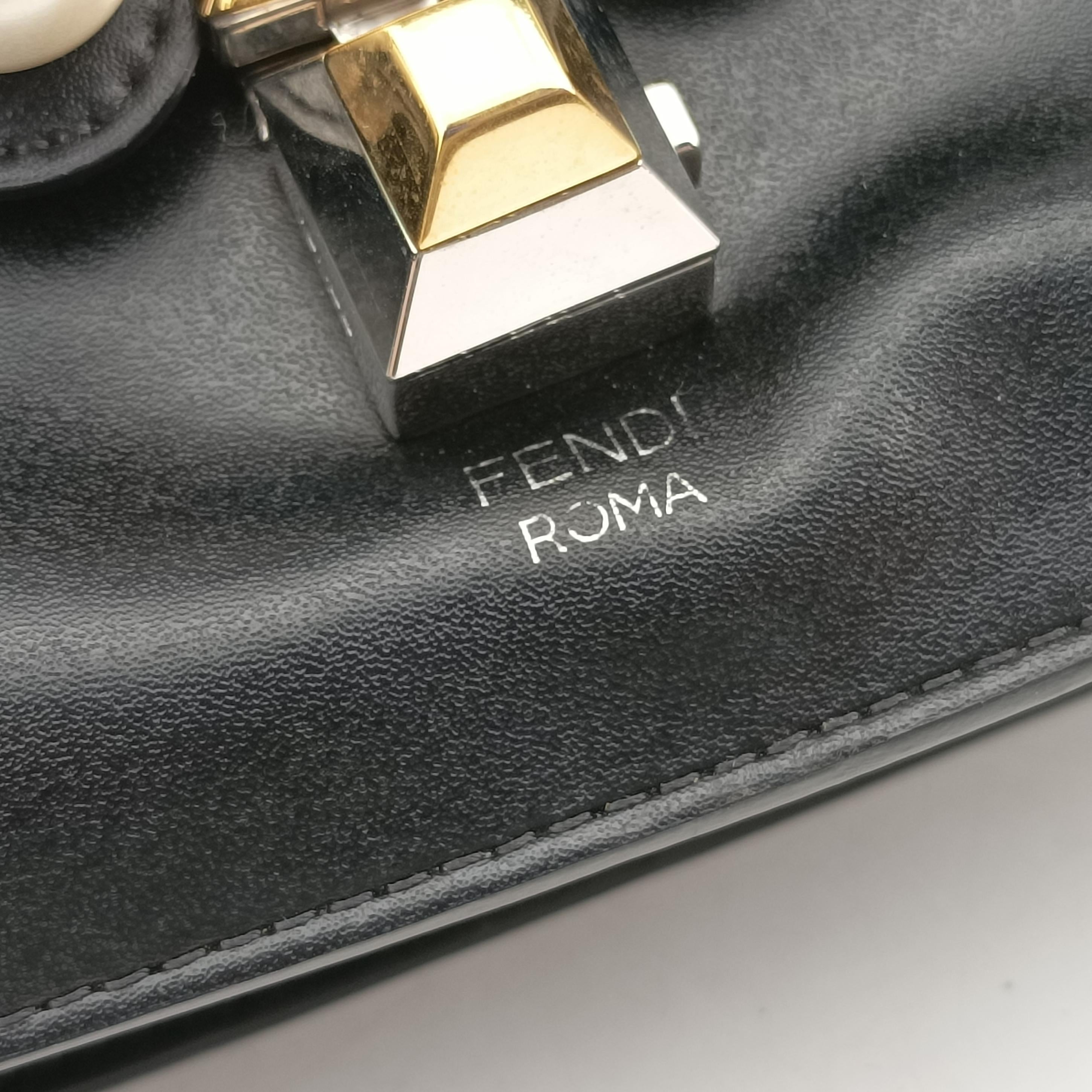 Pre-owned Fendi studded Kan I Black Leather 8M0381 shoulderbag | stylenewstar