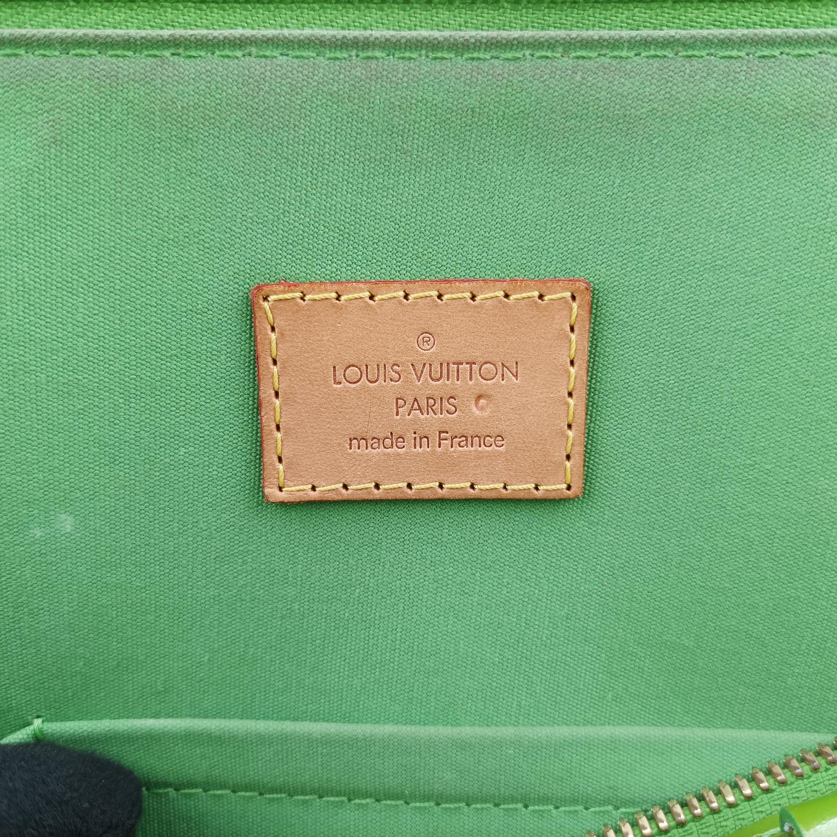 Pre-owned Louis Vuitton Alma GM green Vernis  handbag | stylenewstar
