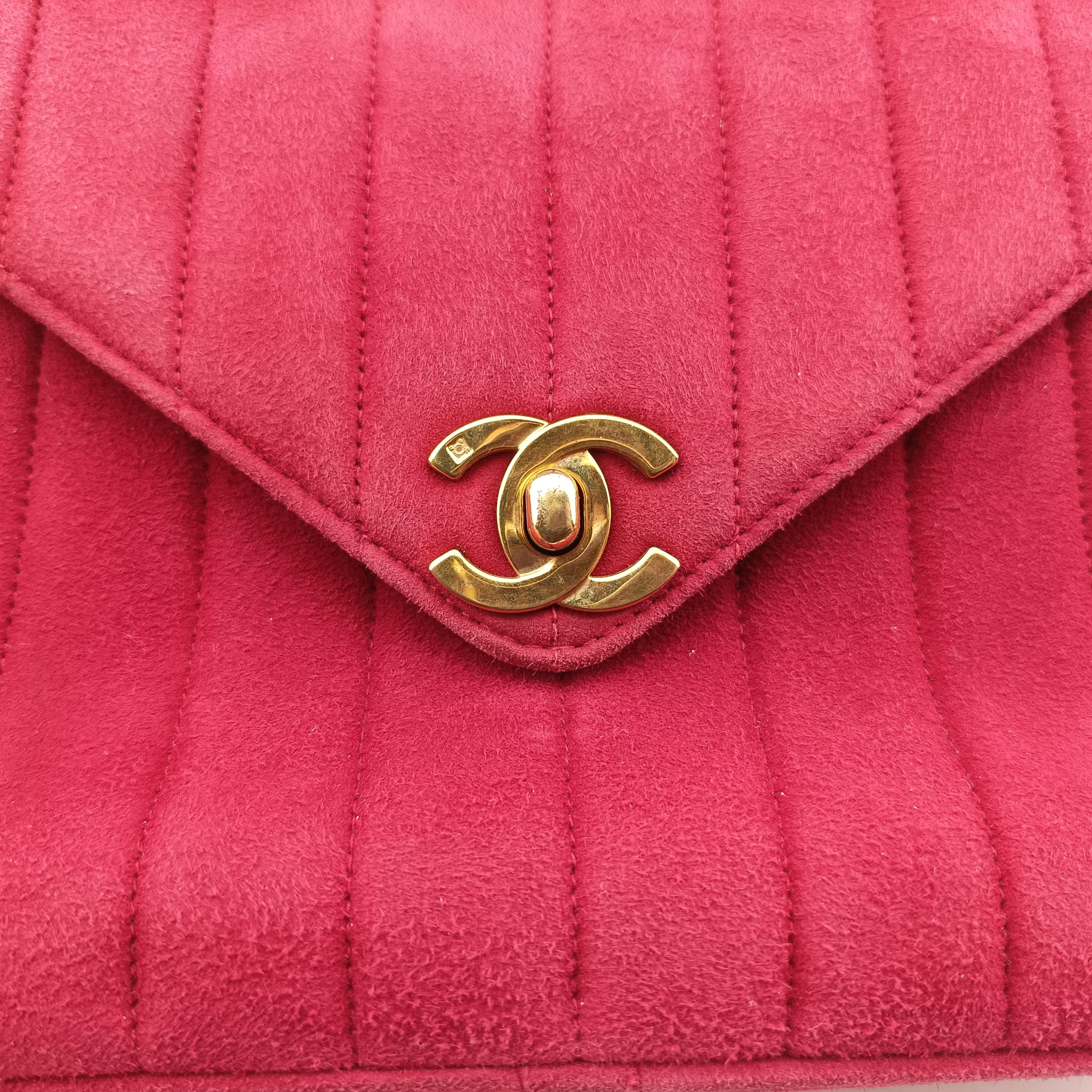 Pre-owned Chanel Vintage Front Pocket Camera Red suede  shoulderbag | stylenewstar