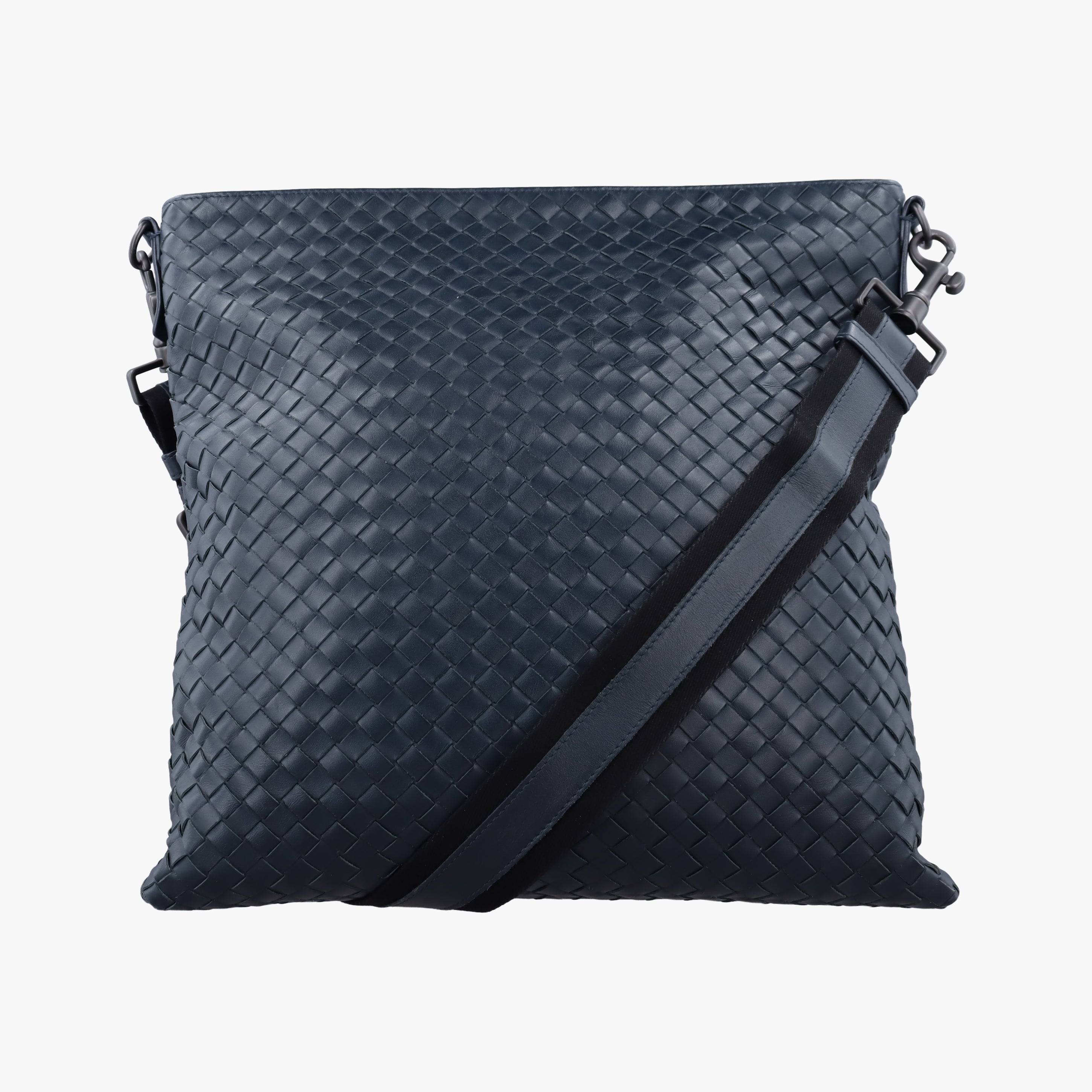 Pre-owned Bottega Veneta Intrecciato Navy lambskin  shoulderbag | stylenewstar