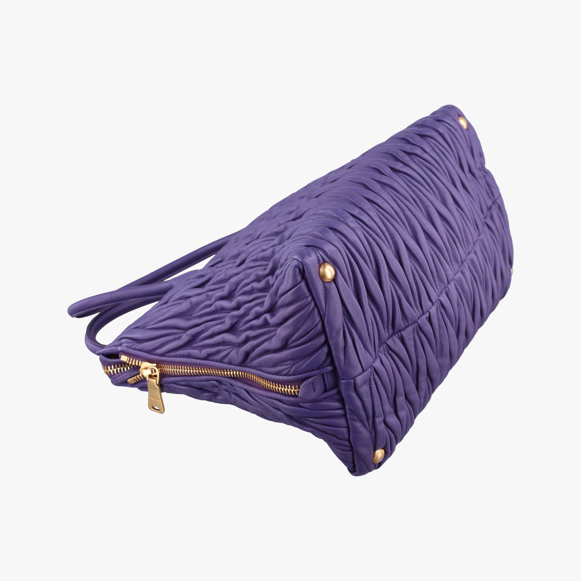 Secondhand Miu Miu Matelasse Purple leather  shoulderbag | stylenewstar
