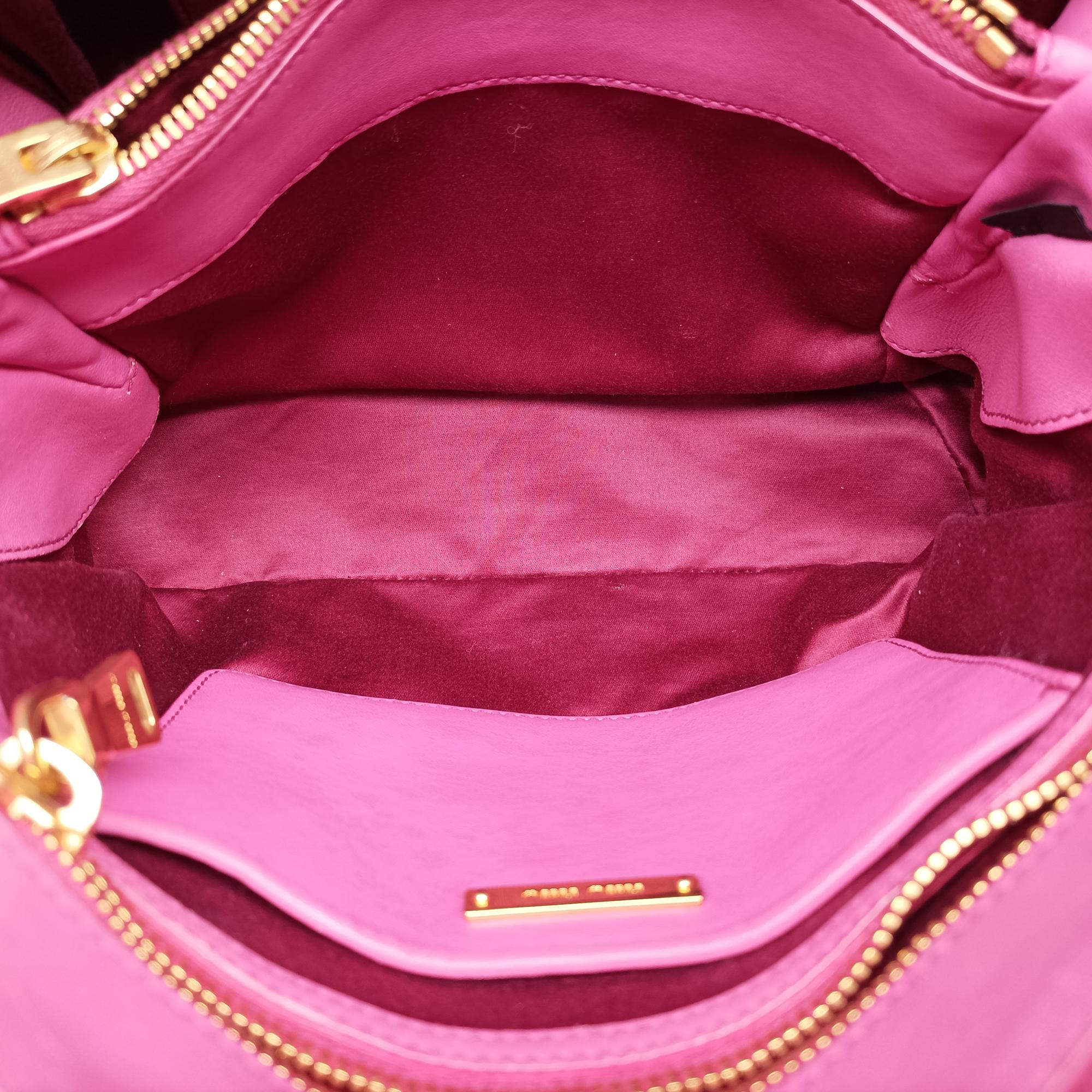 Secondhand Miu Miu Matelasse Rose lambskin  shoulderbag | stylenewstar