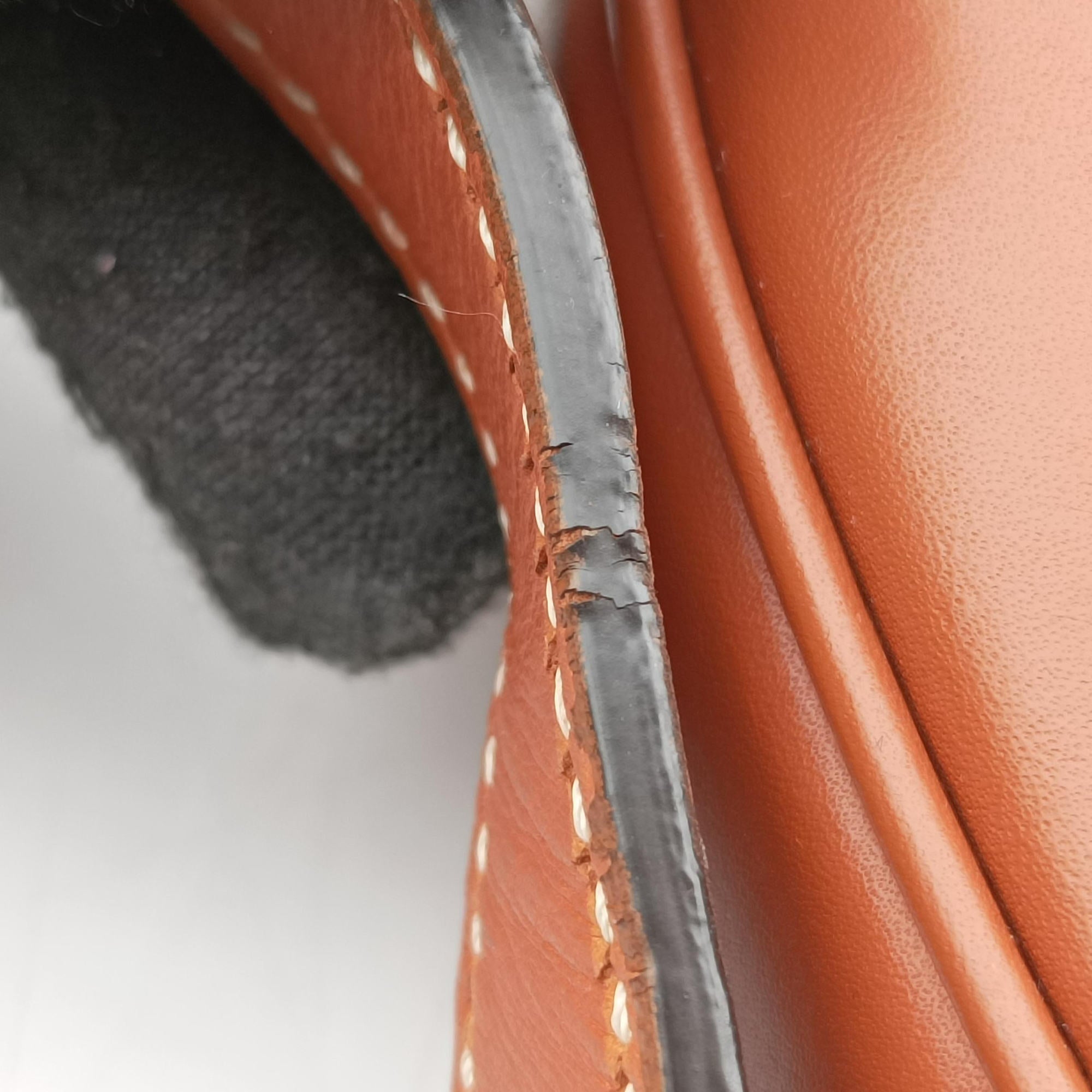 Pre-owned Celine Besace 16 Small Brown Leather W-SL-2 shoulderbag | stylenewstar