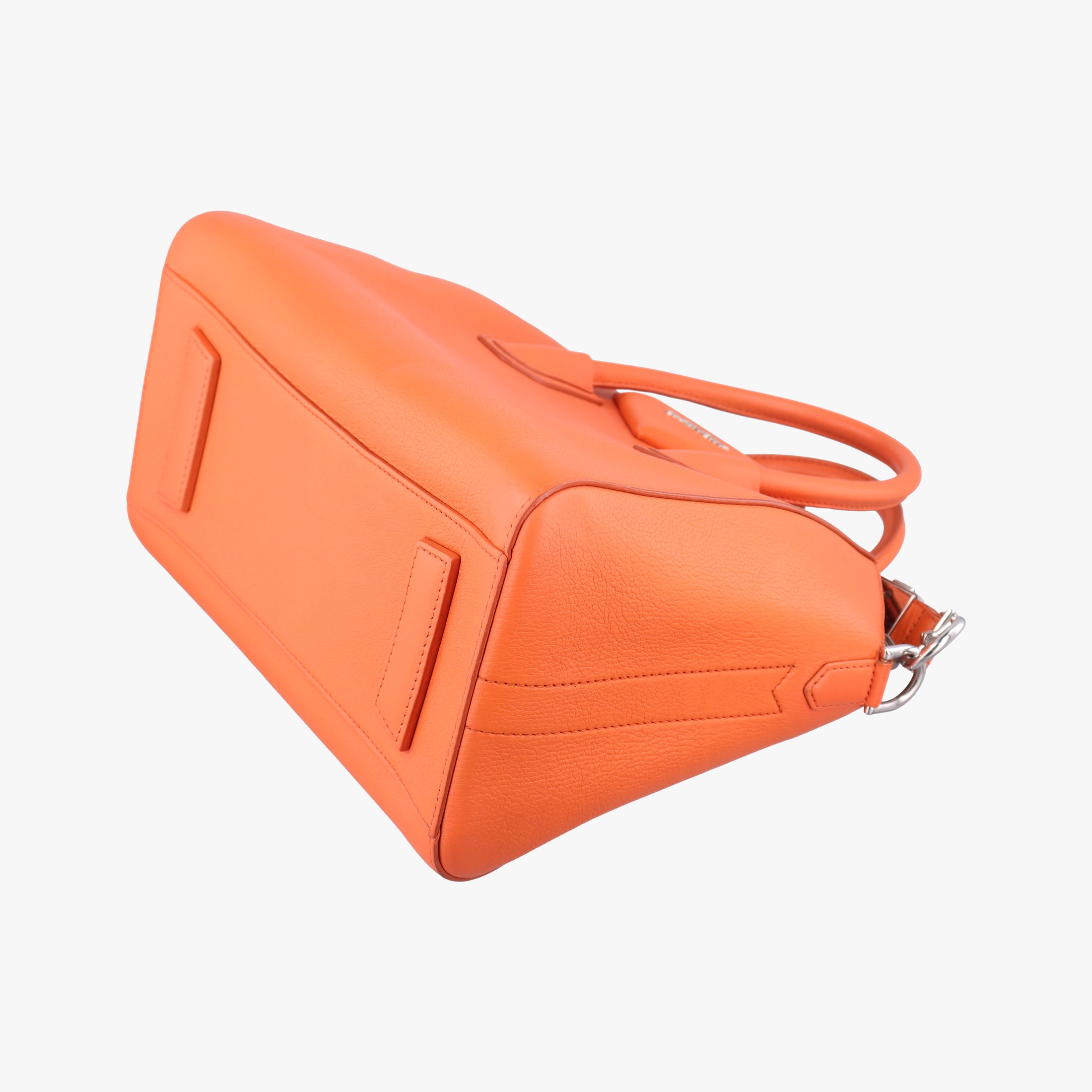 Pre-owned Givenchy Antigona Orange Leather  shoulderbag | stylenewstar