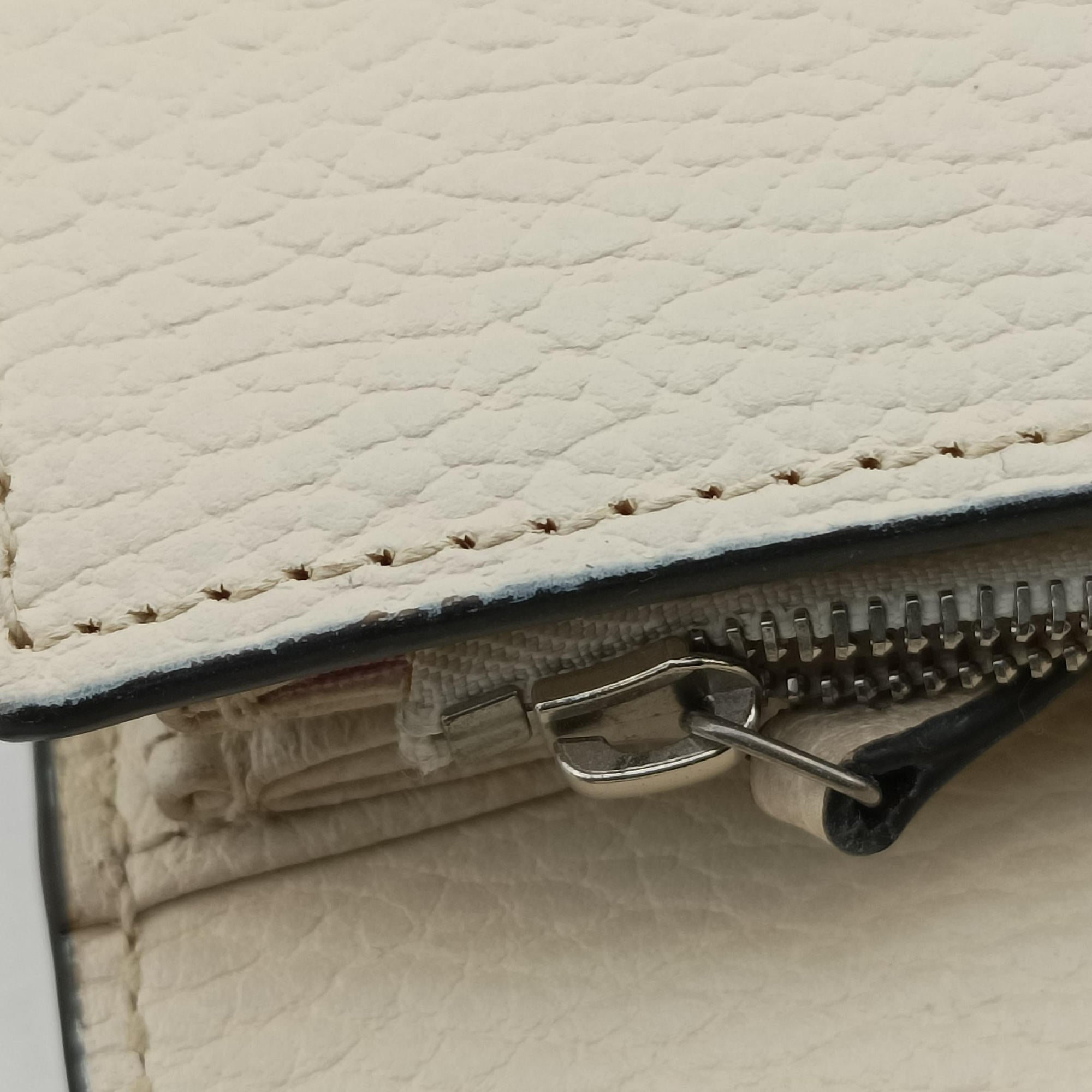 Pre-owned Gucci Dionysus White Leather 401231 shoulderbag | stylenewstar