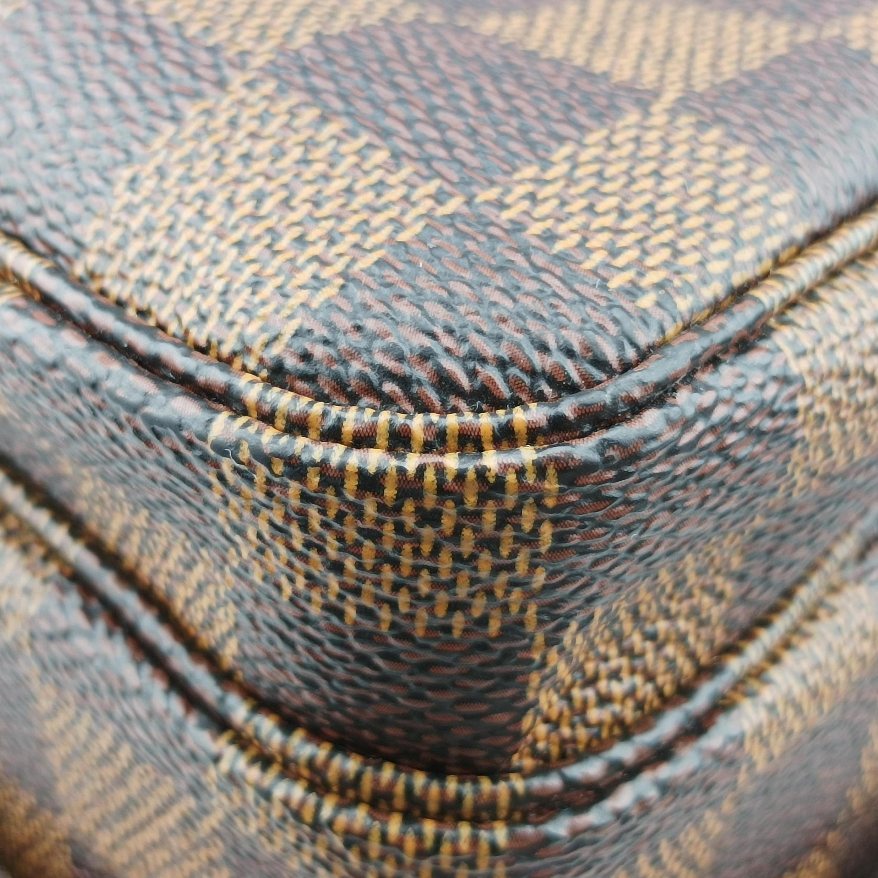 Secondhand Louis Vuitton NAVIGLIO EBENE Damier Canvas N45255 shoulderbag | stylenewstar