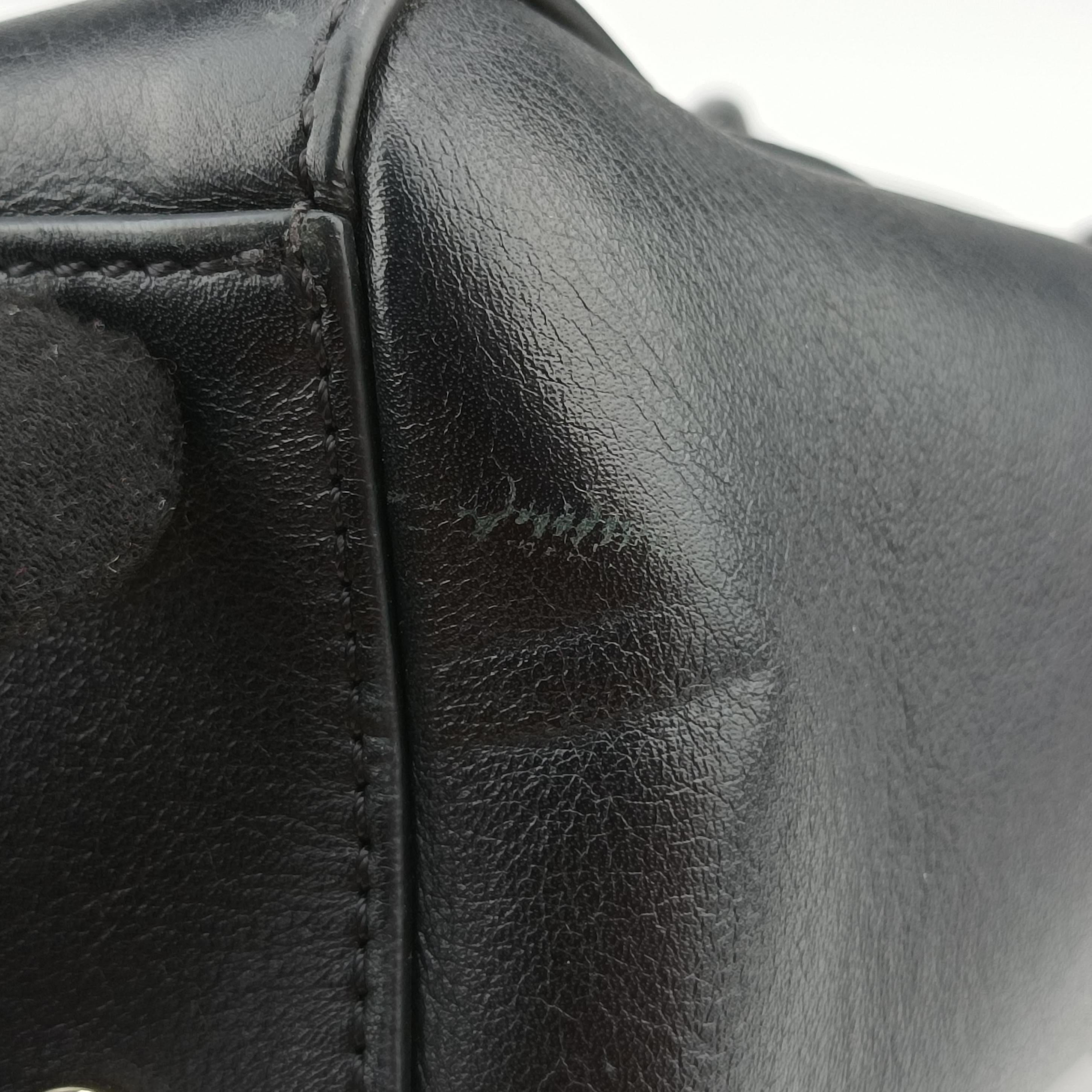 Pre-owned VERSACE Medusa Black Leather  shoulderbag | stylenewstar