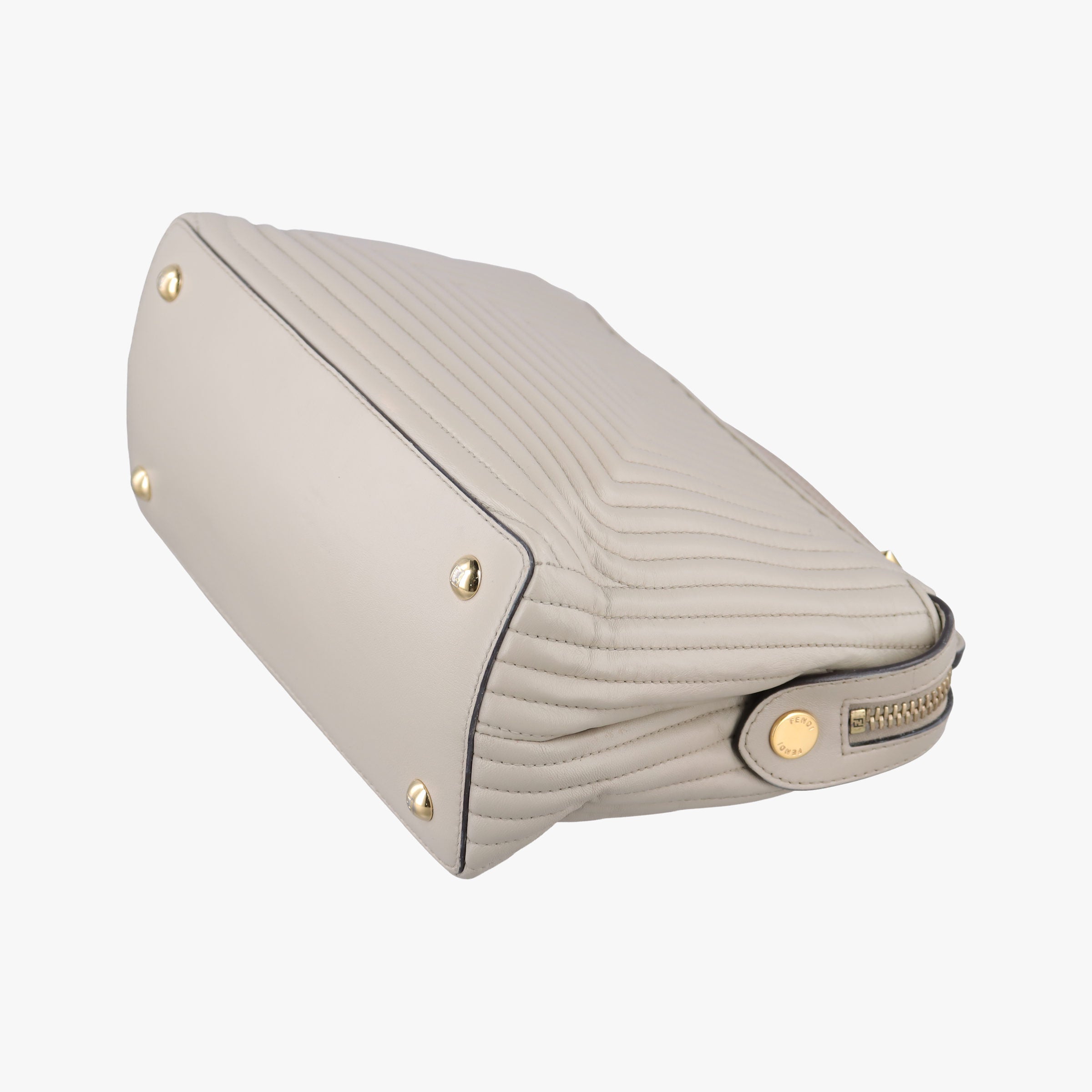 Pre-owned Fendi Dotcom Click Small Beige Leather 8BN299 shoulderbag | stylenewstar