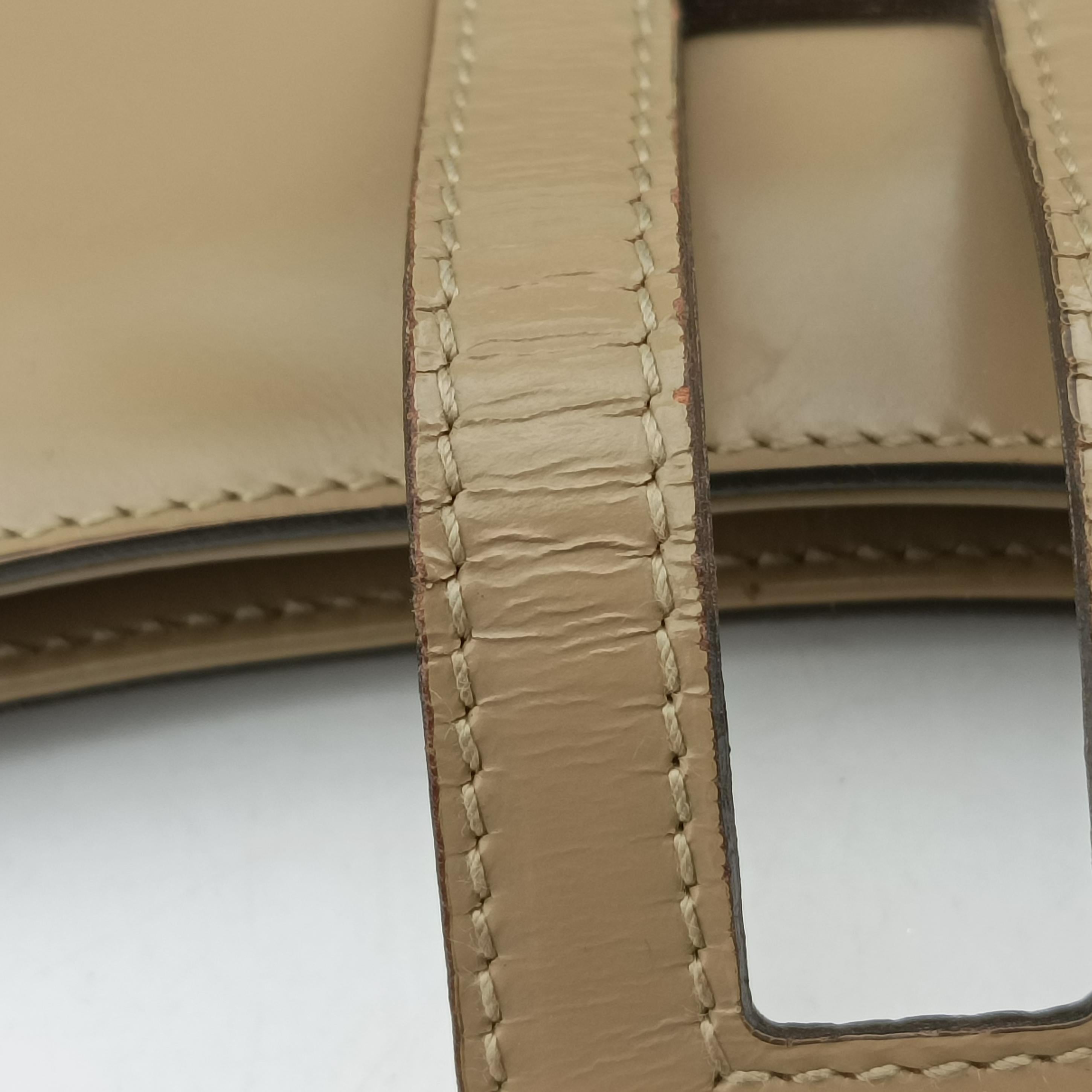 Pre-owned Gucci Jackie beige Leather 001.41 handbag | stylenewstar