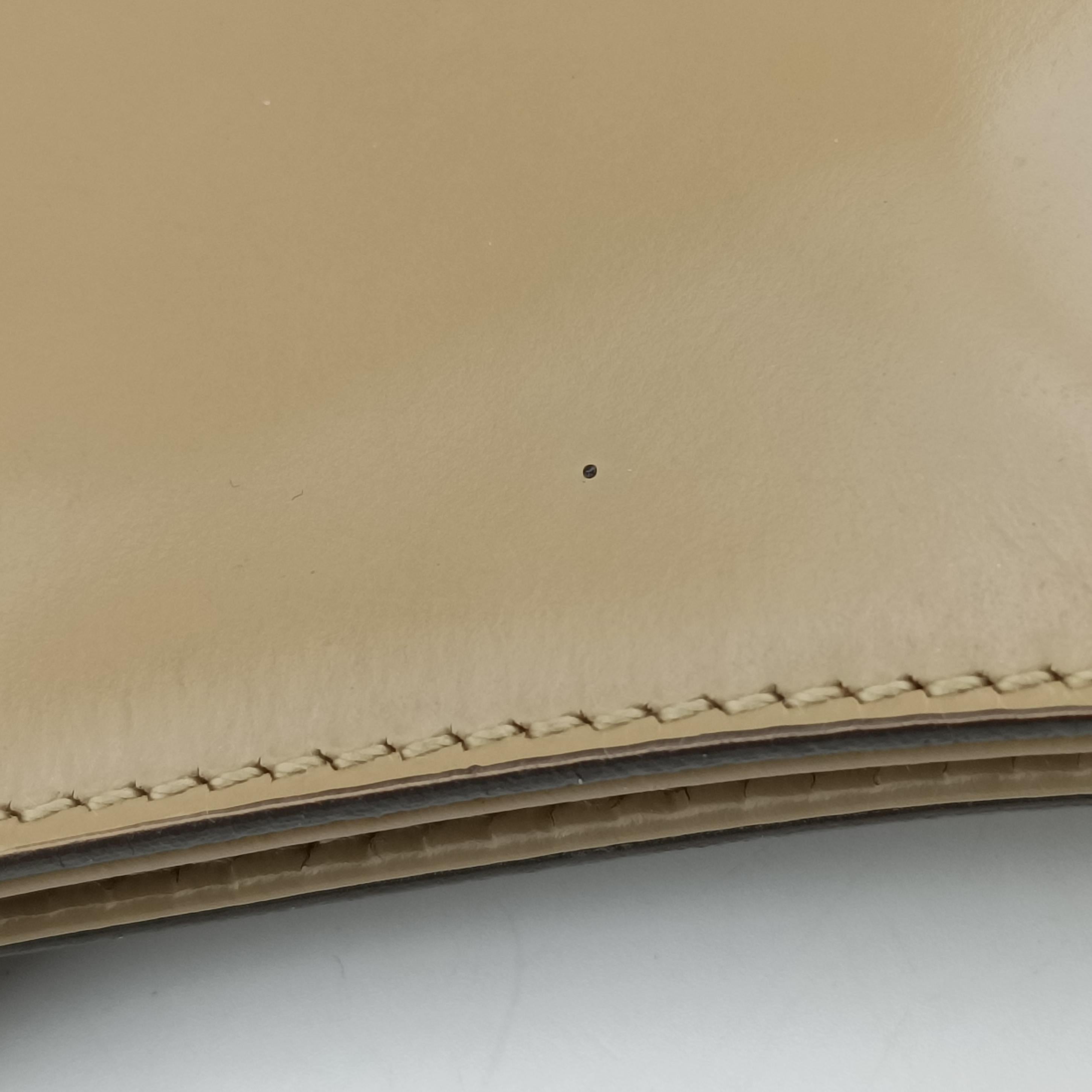 Pre-owned Gucci Jackie beige Leather 001.41 handbag | stylenewstar