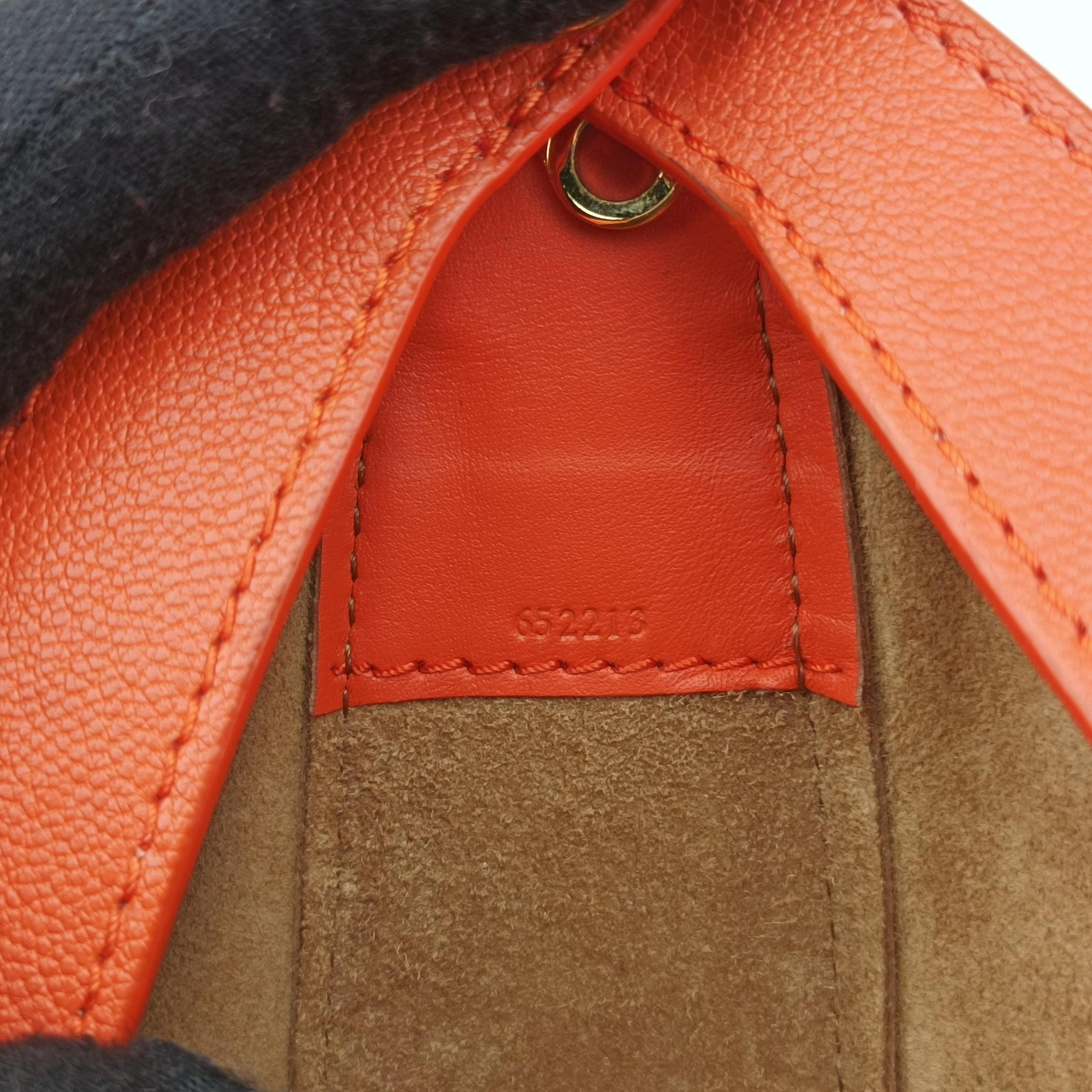 Vintage Loewe Luna Orange leather A923PM1X01 shoulderbag | stylenewstar