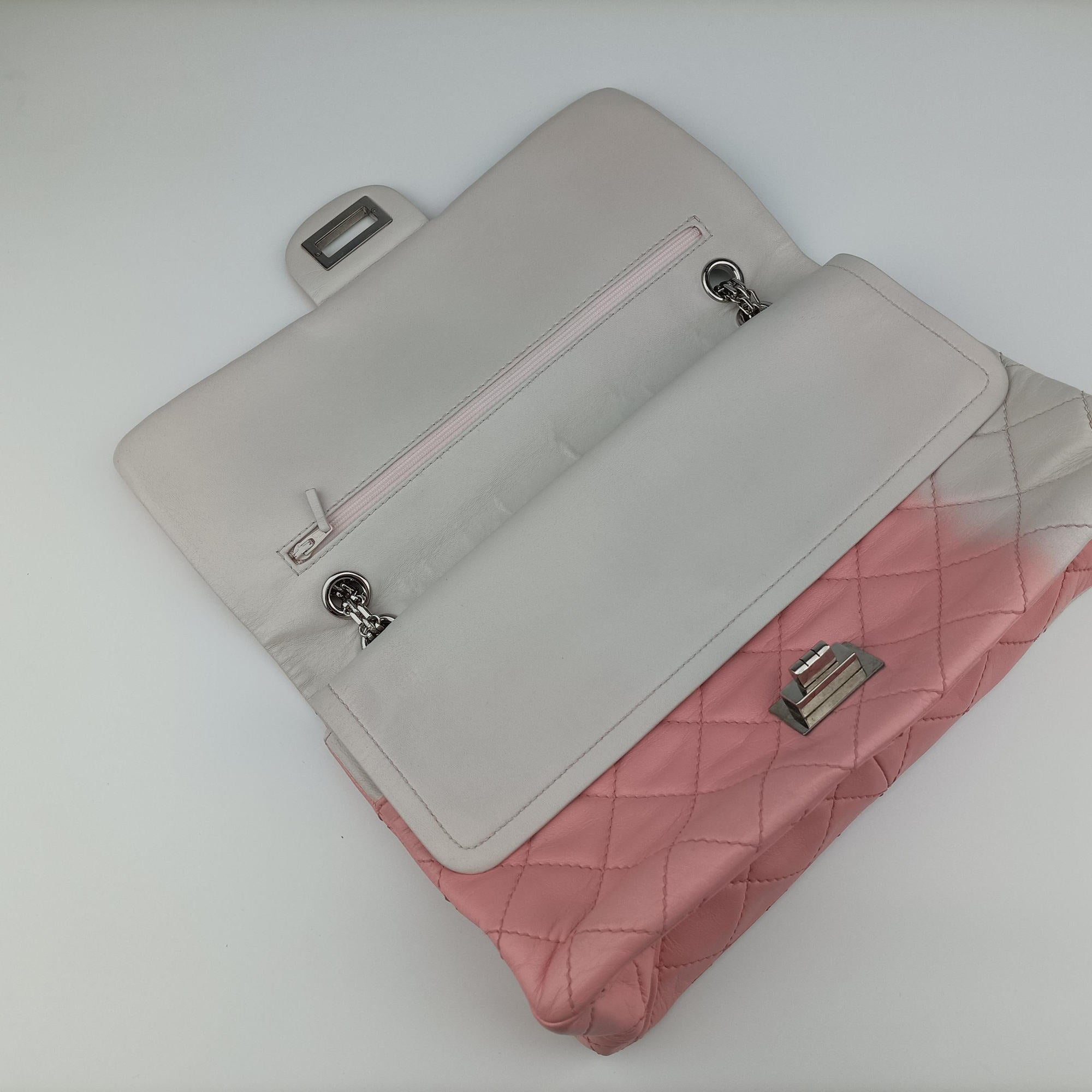 Pre-owned Chanel 2.55 double flap Matelasse Pink×Beige lambskin A37590 shoulderbag | stylenewstar