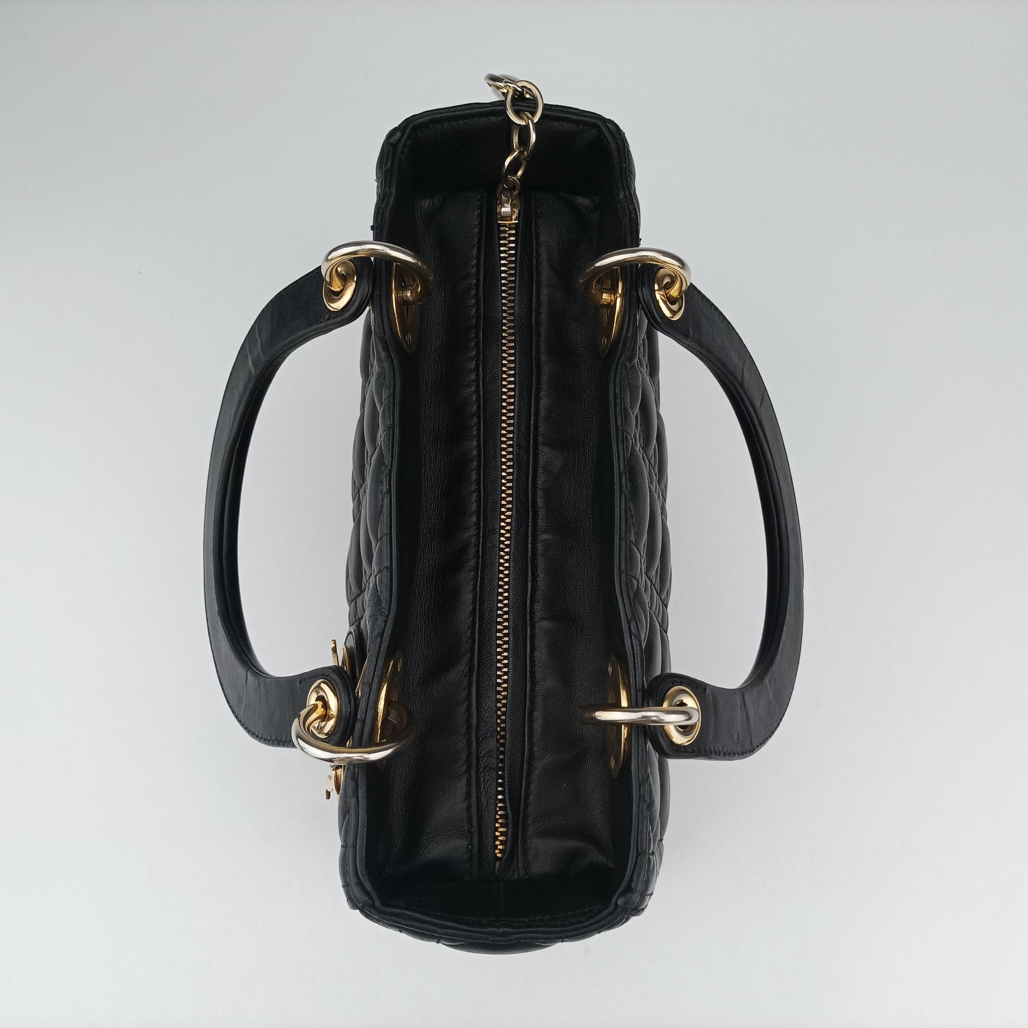 Pre-owned Christian Dior Lady Dior Black lambskin  shoulderbag | stylenewstar
