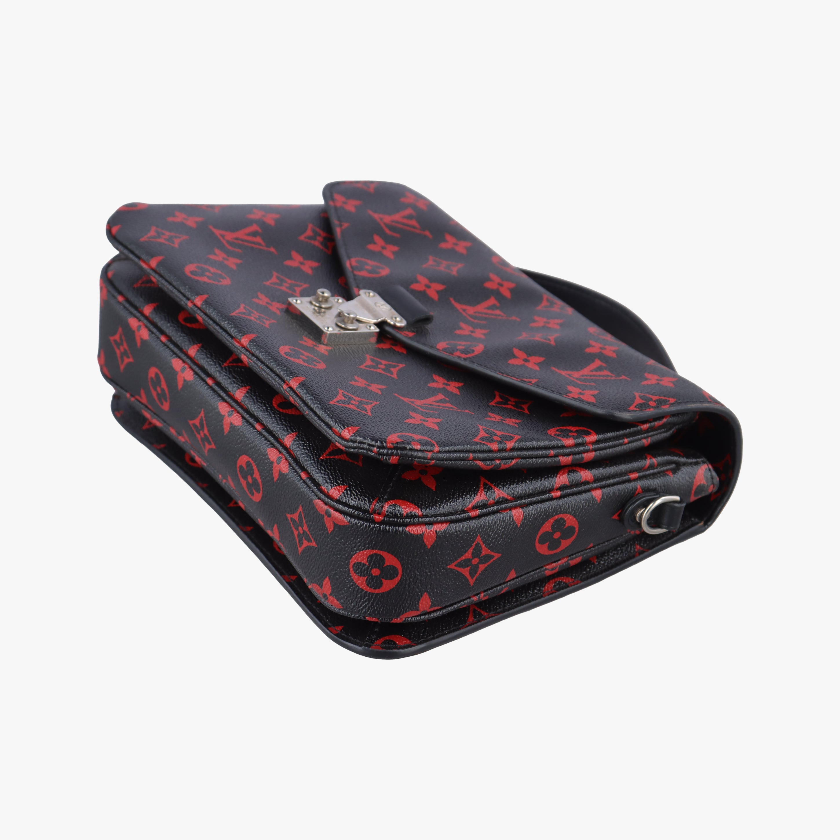 Secondhand Louis Vuitton Pochette Metis MM Noir×ROUGE Monogram Infrarouge M41462 shoulderbag | stylenewstar