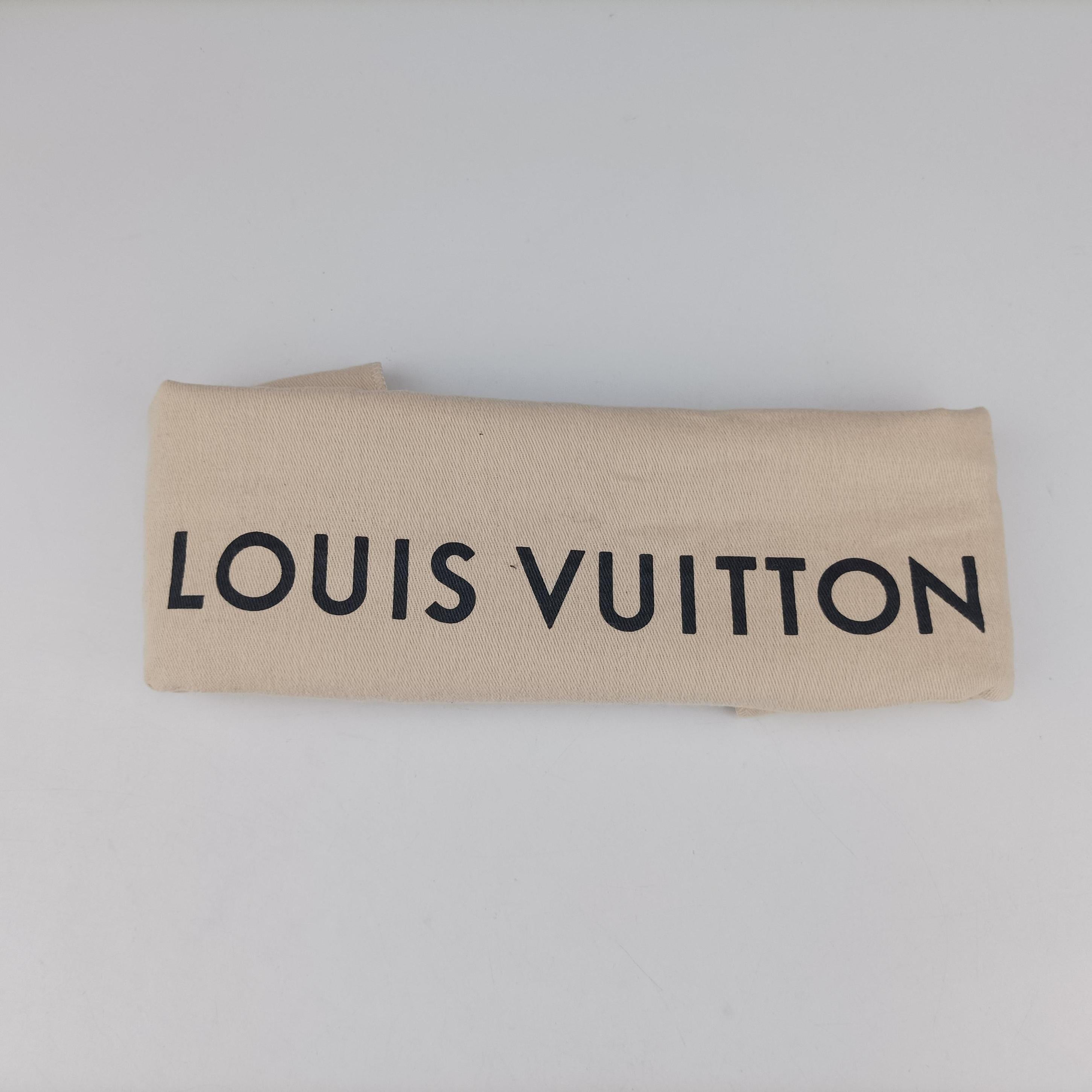 Pre-owned Louis Vuitton Pochette Jour GM Noir epi M67754 clutchbag | stylenewstar