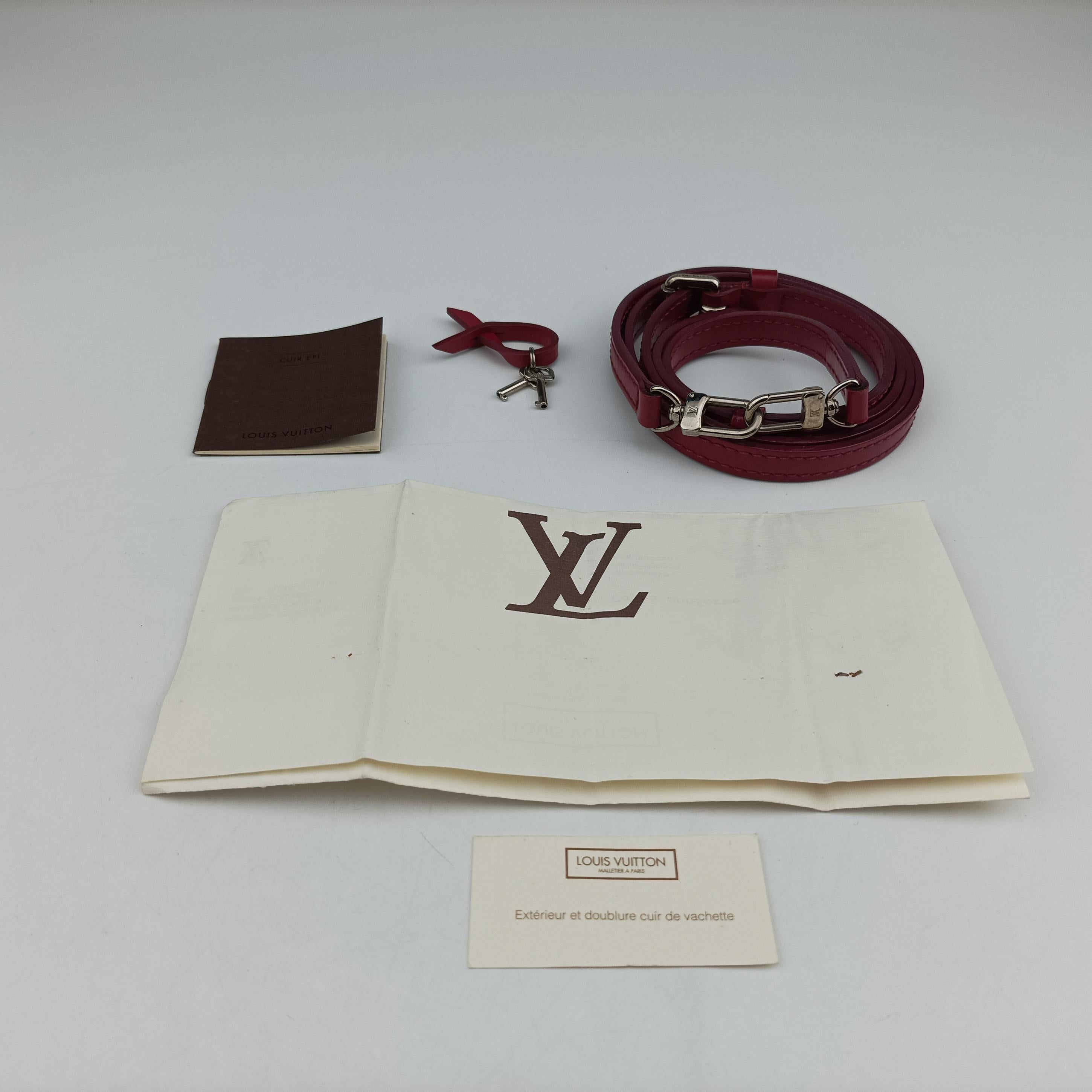 Vintage Louis Vuitton MONCEAU BB Castilian Red Epi M52127 shoulderbag | stylenewstar