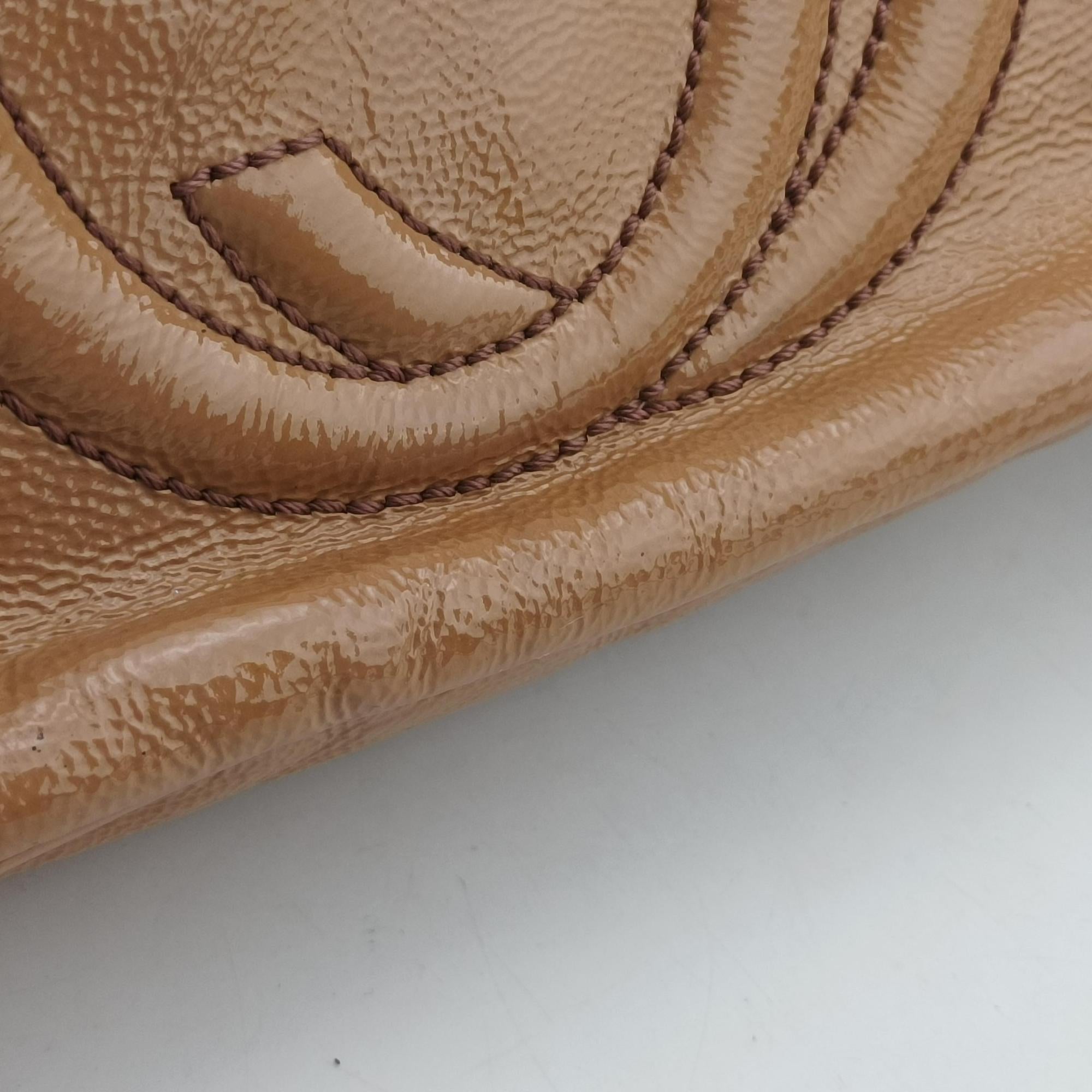 Vintage Gucci Soho beige Patent 308364 shoulderbag | stylenewstar