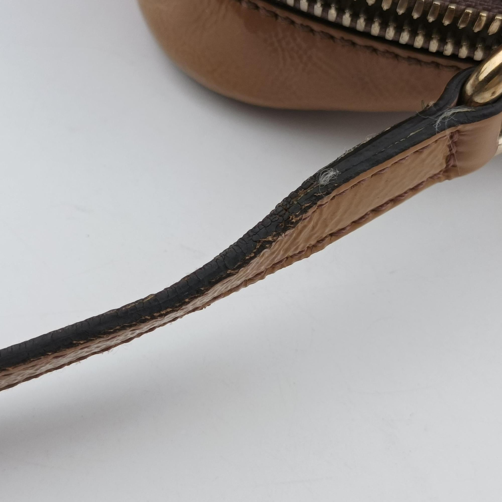 Vintage Gucci Soho beige Patent 308364 shoulderbag | stylenewstar