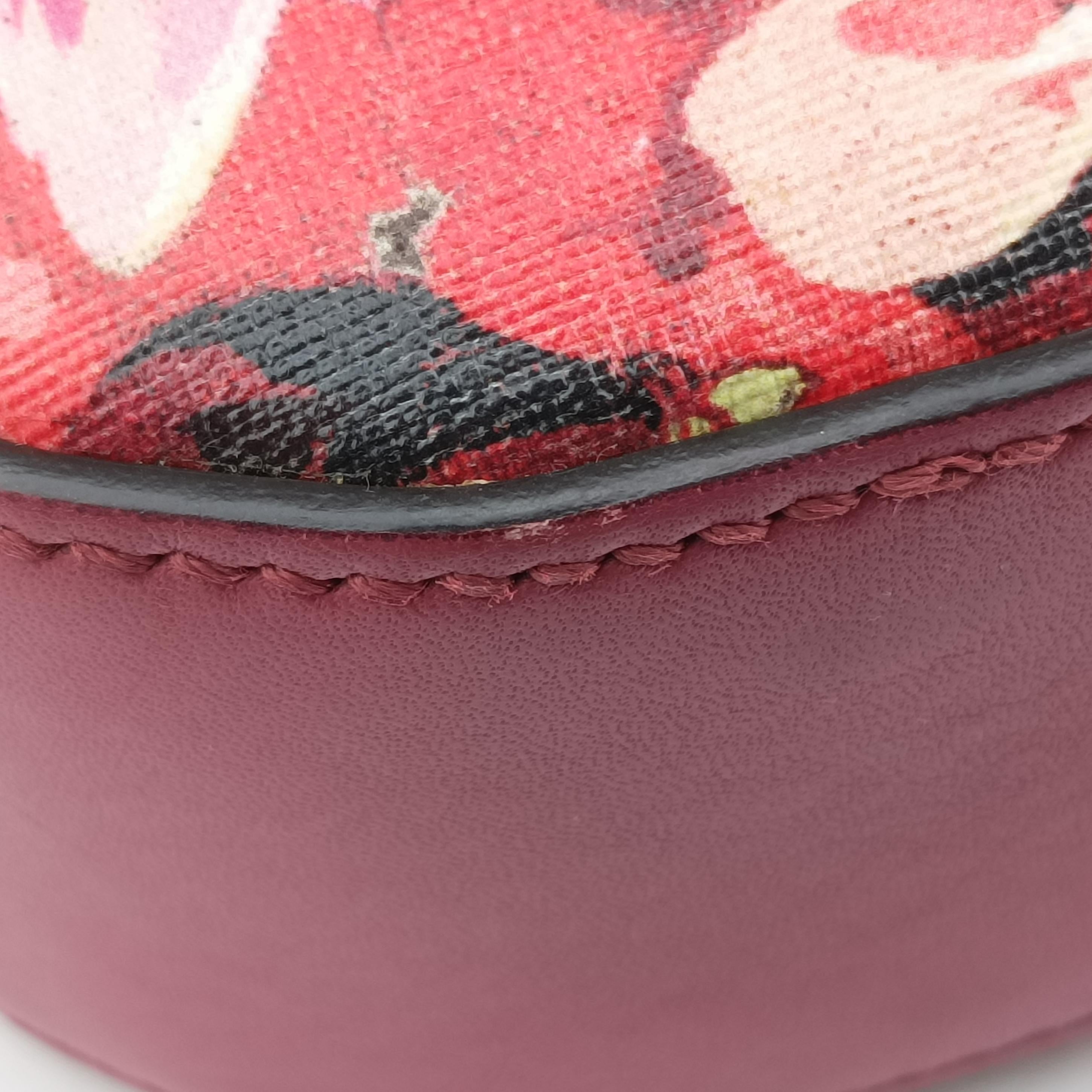 Pre-owned Gucci GG Supreme Blooms beige×Multicolour PVC coated canvas 409535 shoulderbag | stylenewstar