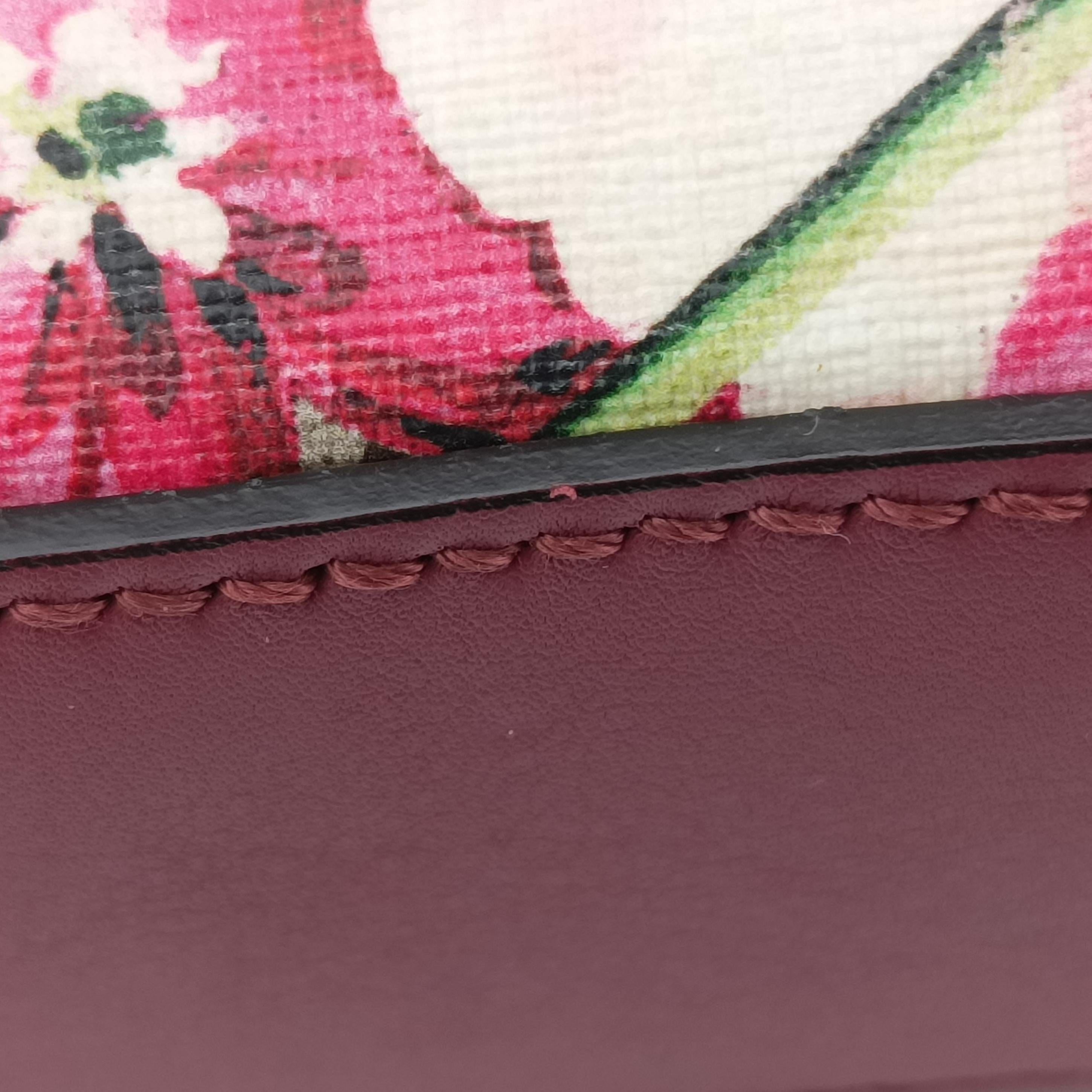 Pre-owned Gucci GG Supreme Blooms beige×Multicolour PVC coated canvas 409535 shoulderbag | stylenewstar