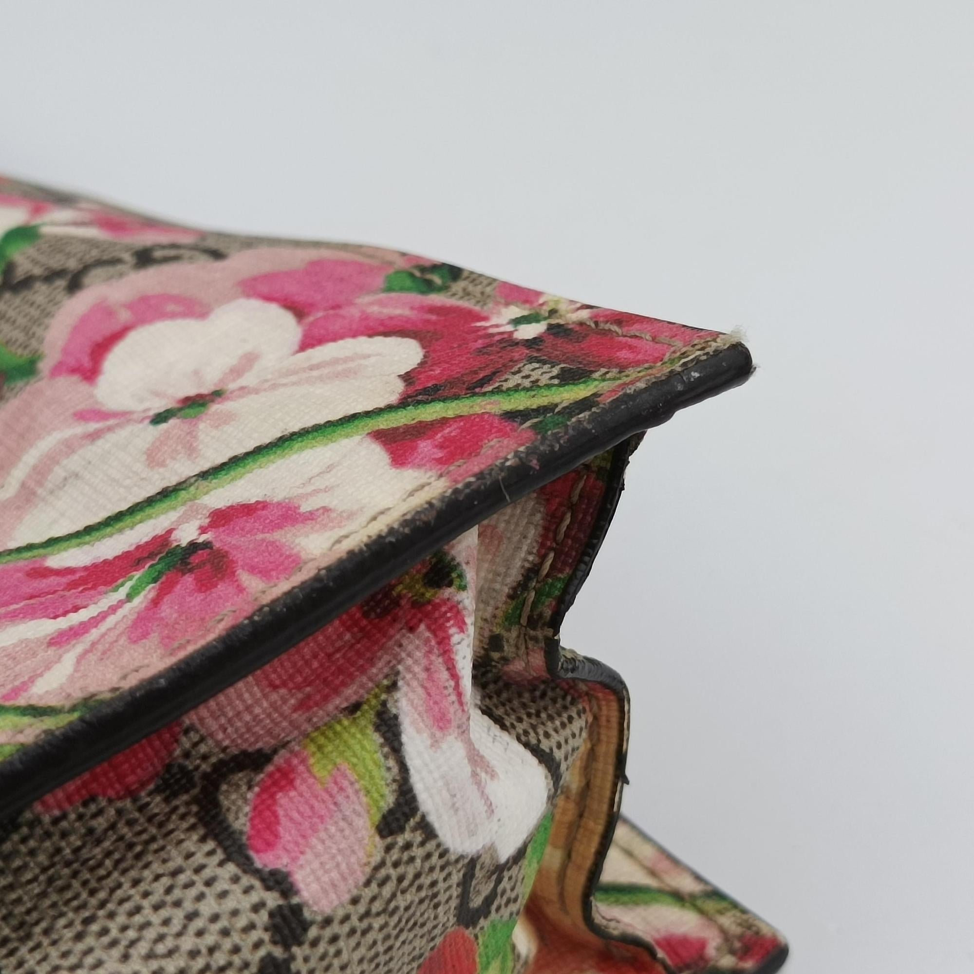 Pre-owned Gucci GG Blooms beige×Multicolour PVC coated canvas 450950 shoulderbag | stylenewstar