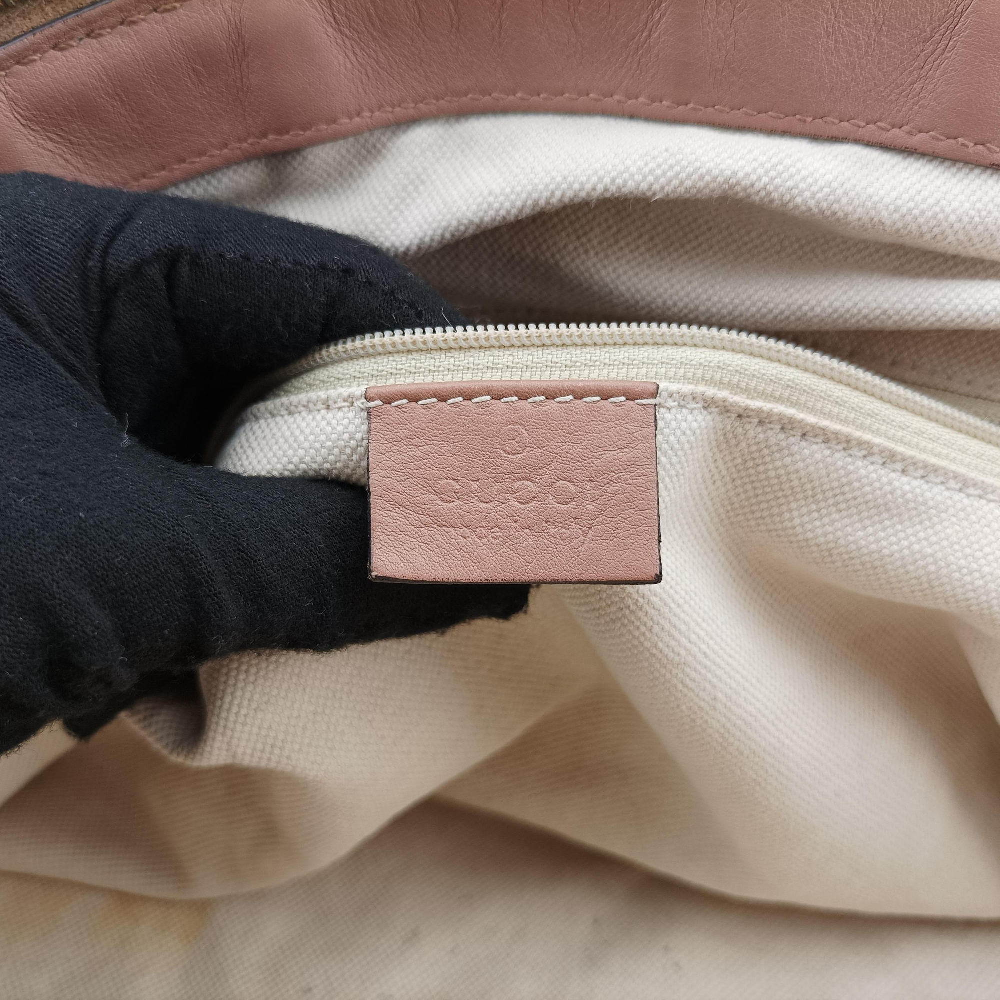 Pre-owned Gucci Sukey GUCCISSIMA Pink Leather 223974 handbag | stylenewstar