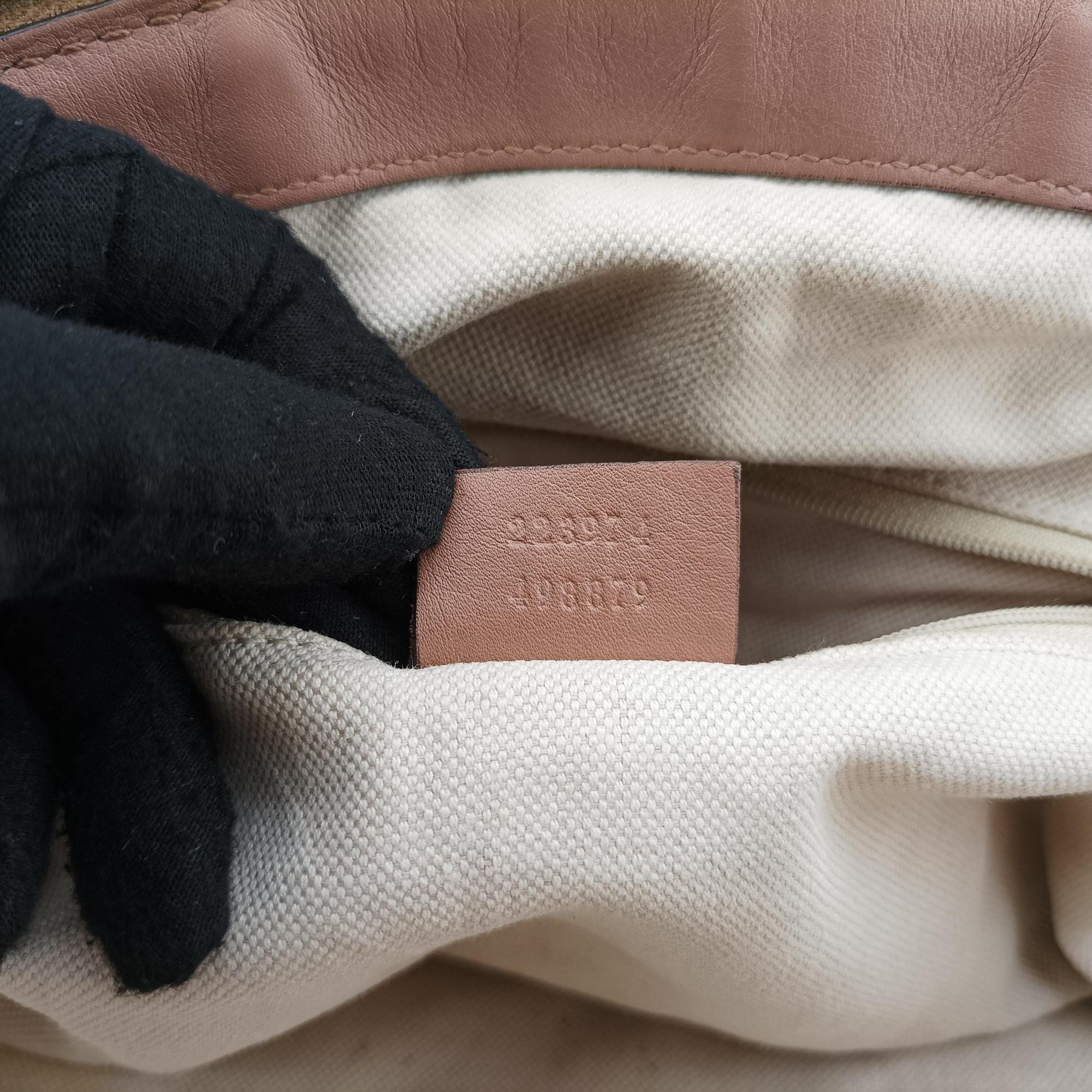 Pre-owned Gucci Sukey GUCCISSIMA Pink Leather 223974 handbag | stylenewstar