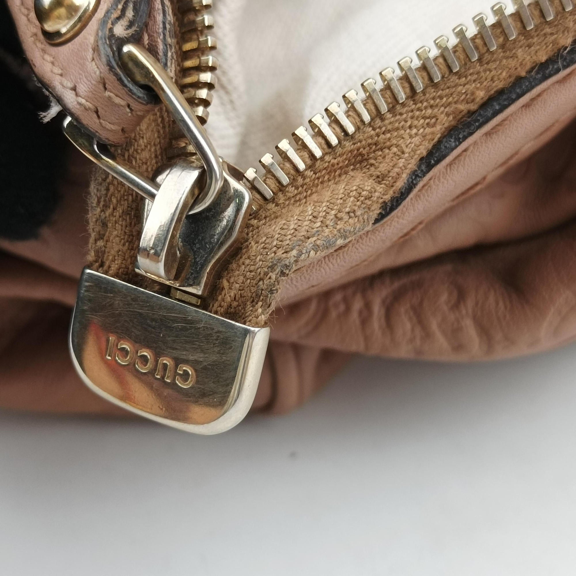 Pre-owned Gucci Sukey GUCCISSIMA Pink Leather 223974 handbag | stylenewstar