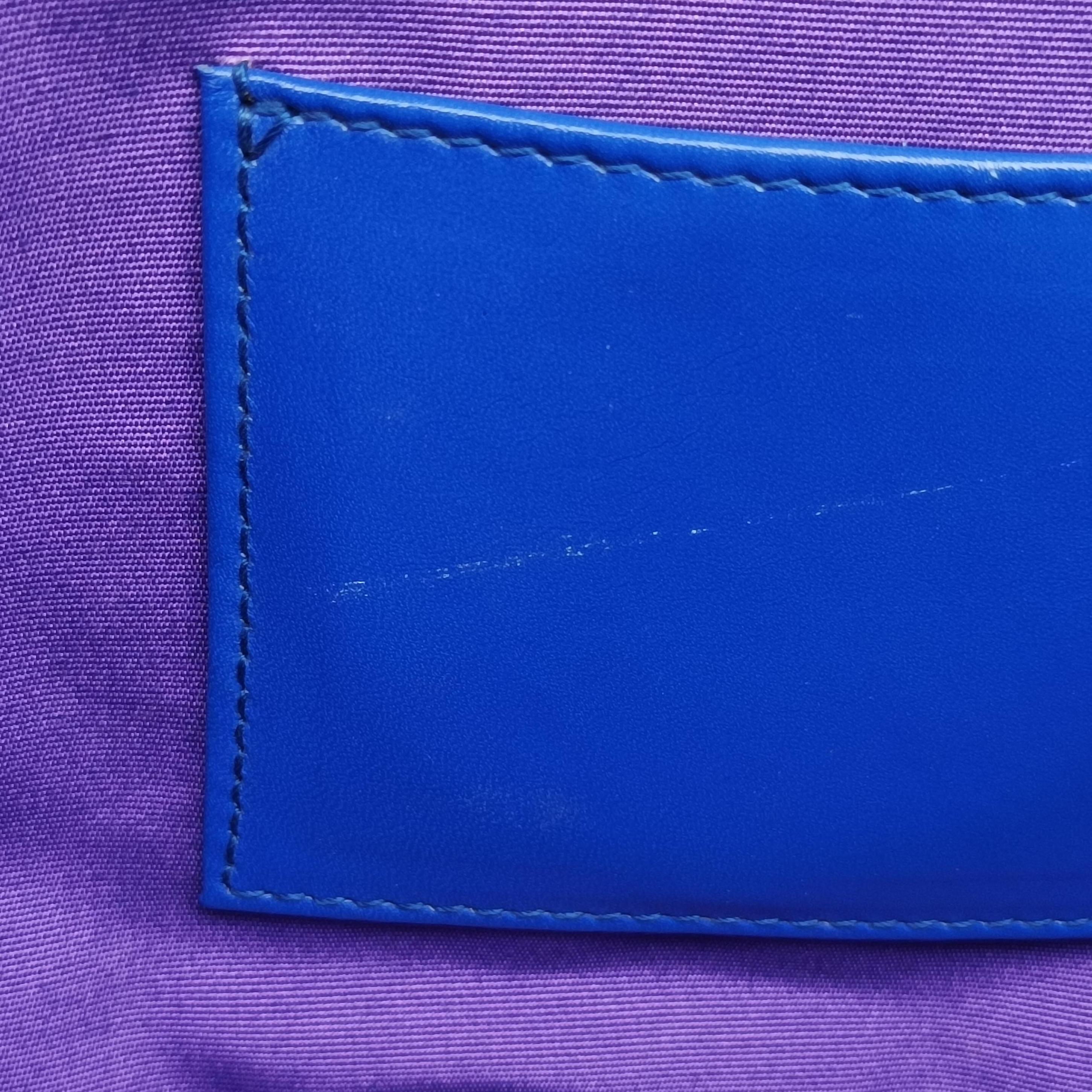 Vintage Bvlgari SERPENTI FOREVER Blue leather  shoulderbag | stylenewstar
