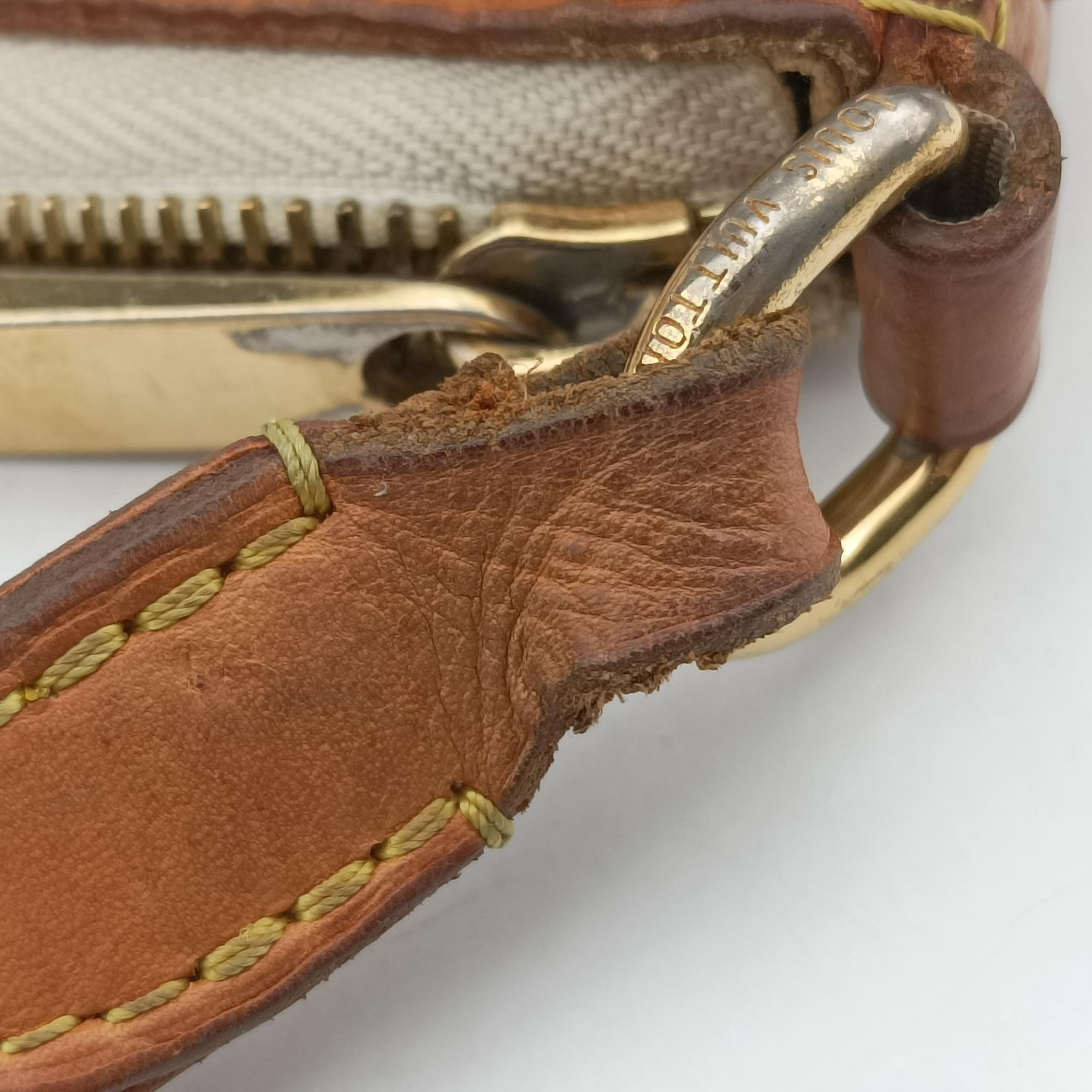 Secondhand Louis Vuitton SIRACUSA MM AZUR Damier Canvas N41112 shoulderbag | stylenewstar
