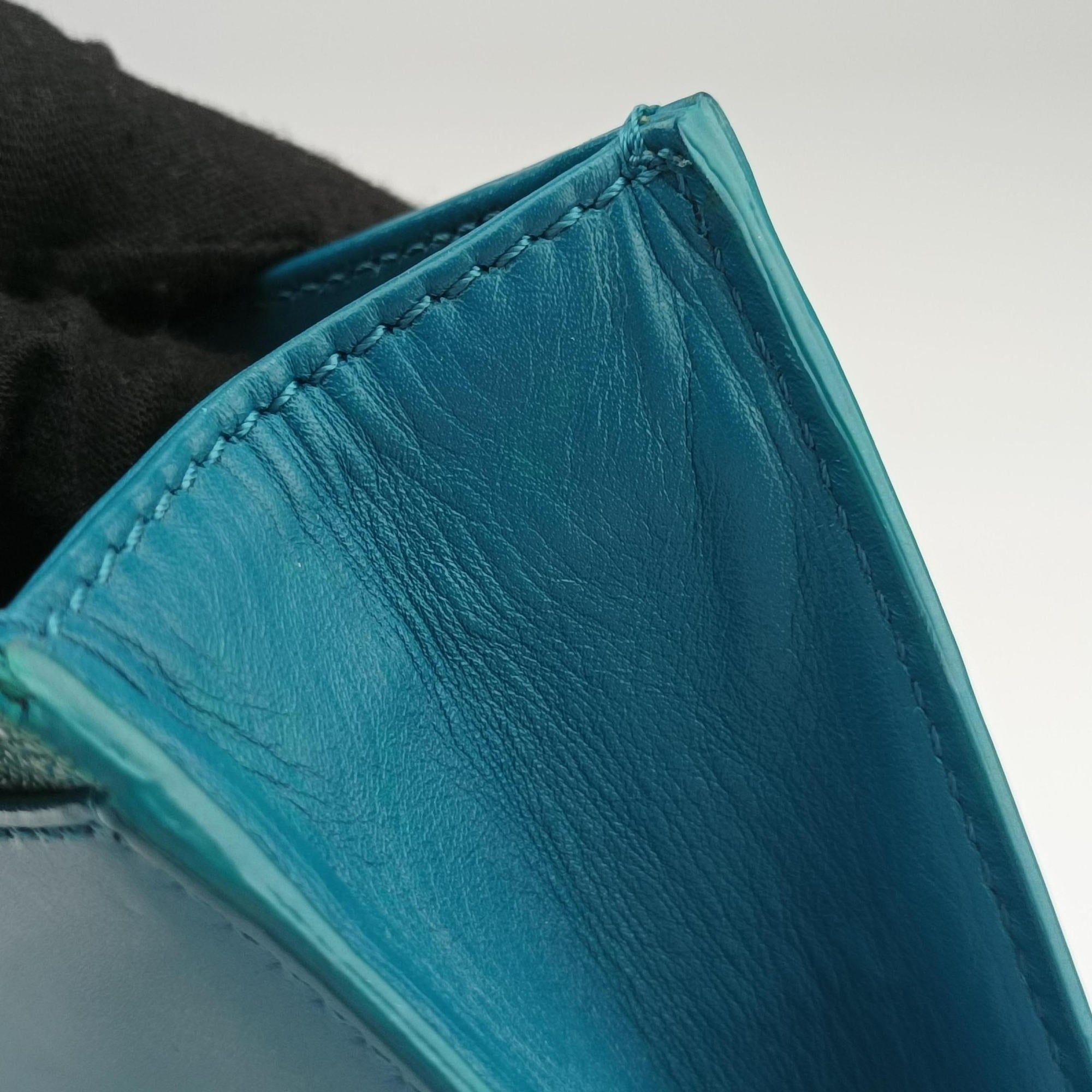 Pre-owned Bvlgari Serpenti Blue Galuchat Skin×Leather  shoulderbag | stylenewstar