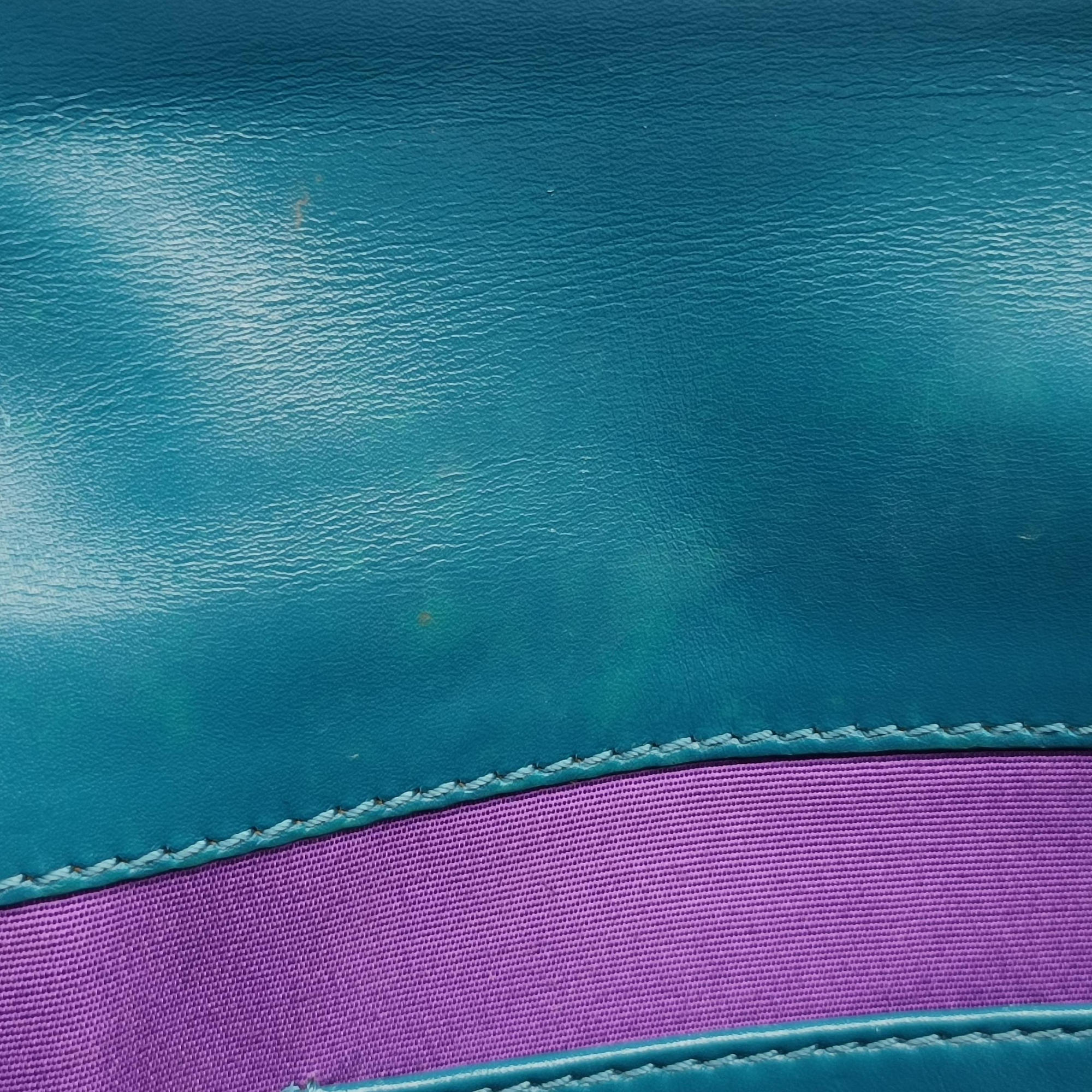 Pre-owned Bvlgari Serpenti Blue Galuchat Skin×Leather  shoulderbag | stylenewstar