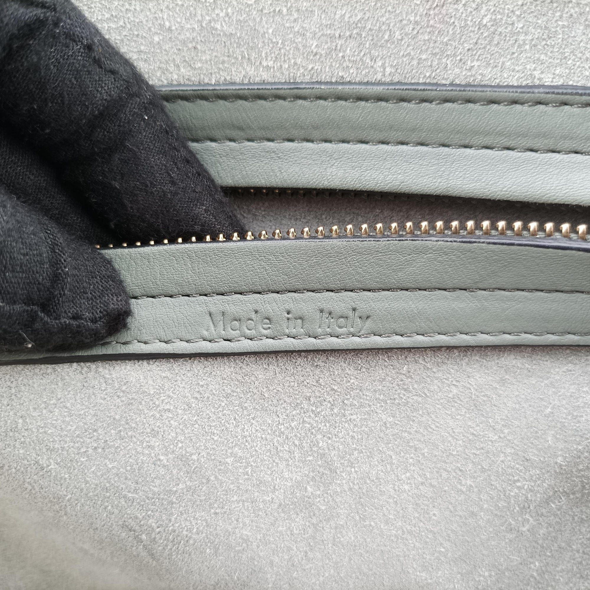 Pre-owned Celine Luggage Small Square Phantom Green Leather  handbag | stylenewstar