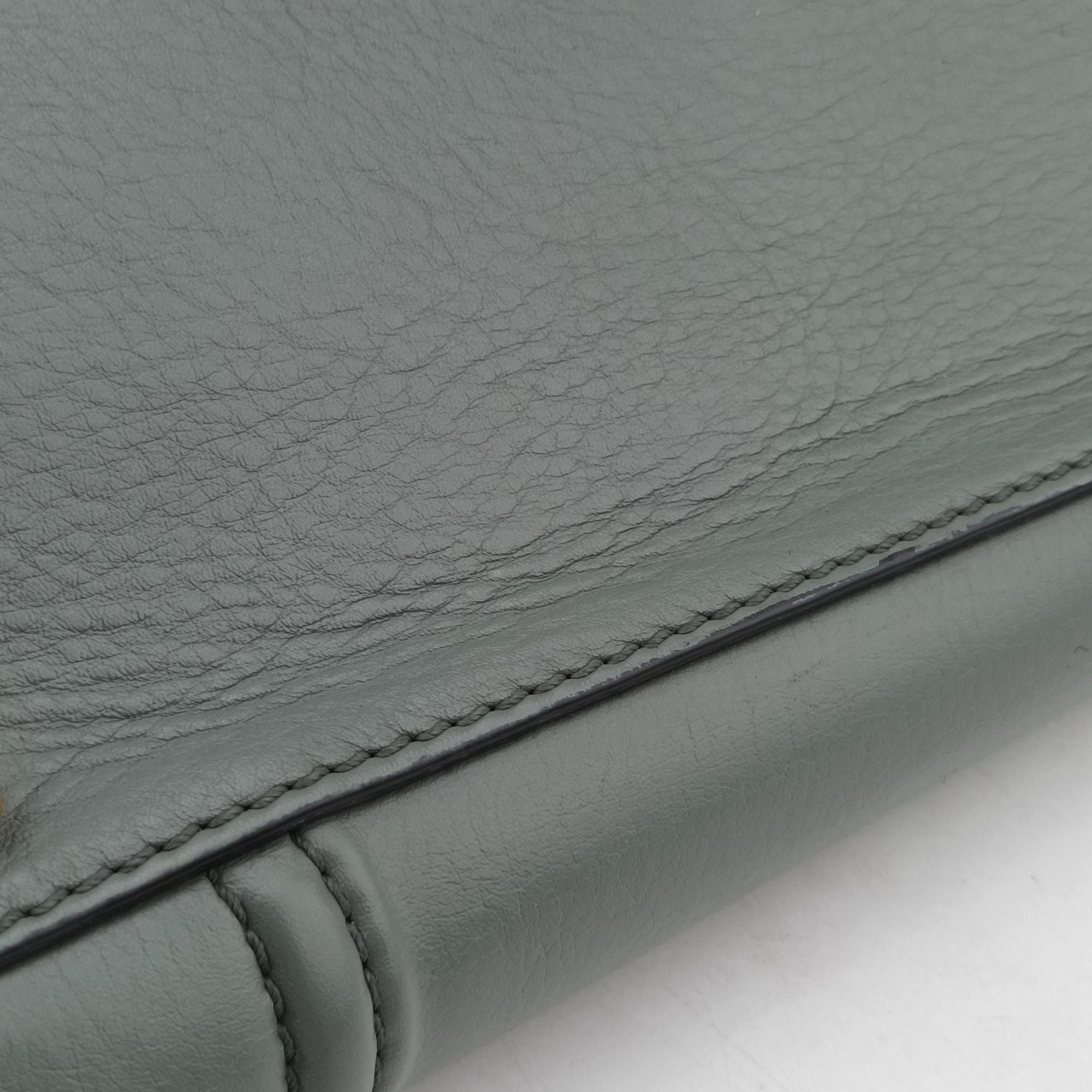 Pre-owned Celine Luggage Small Square Phantom Green Leather  handbag | stylenewstar
