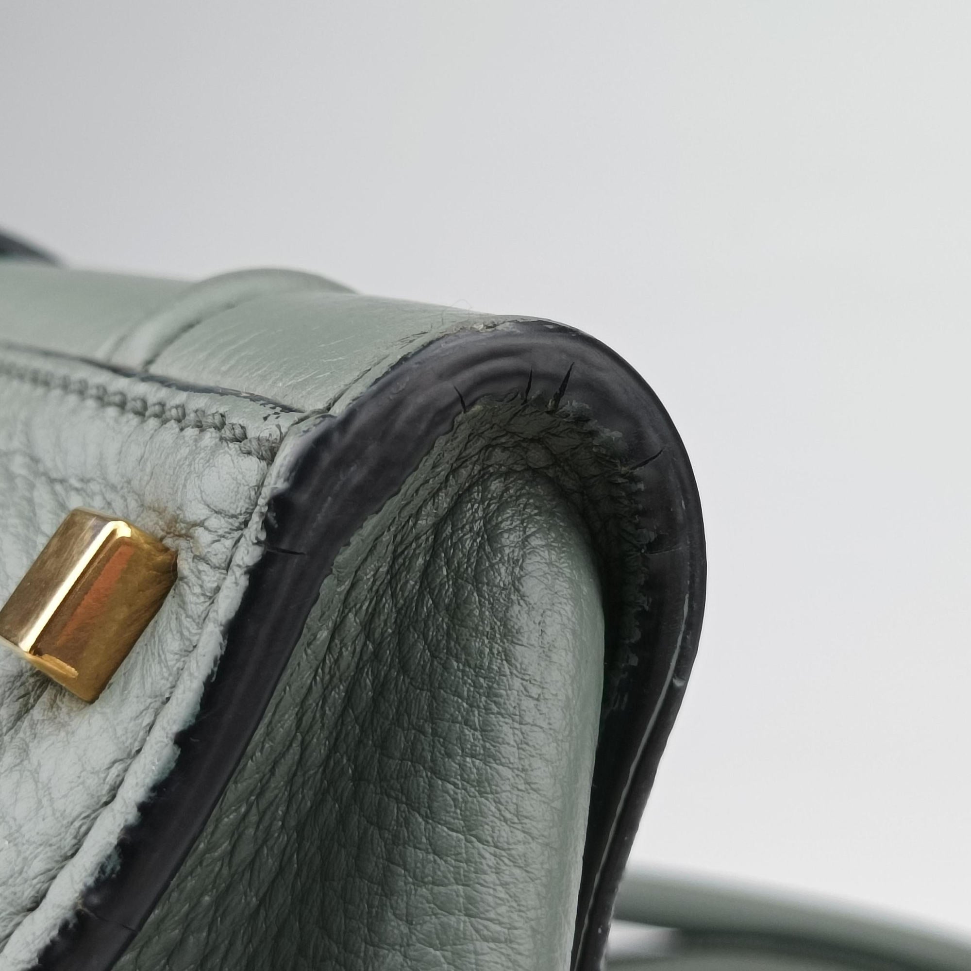 Pre-owned Celine Luggage Small Square Phantom Green Leather  handbag | stylenewstar